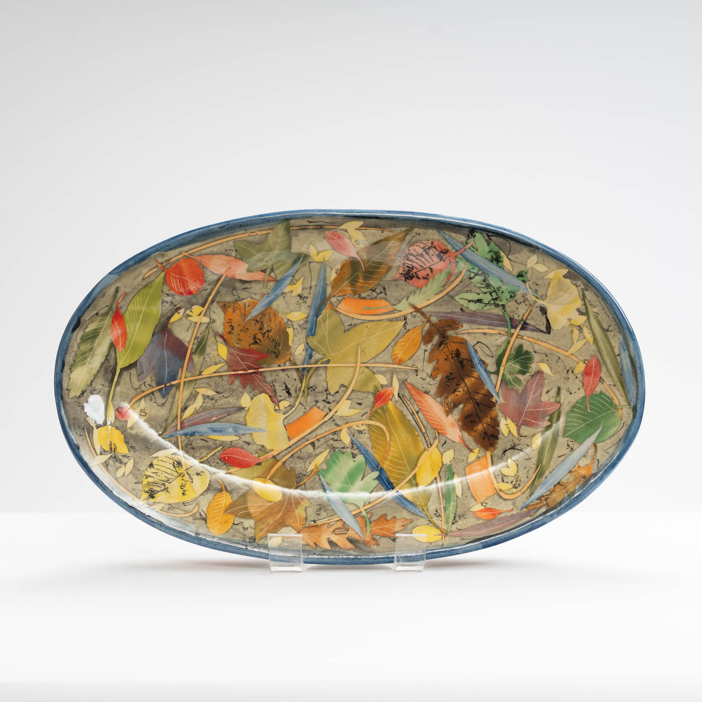 SM242Y990 Oval Dish - Leaves and stalks