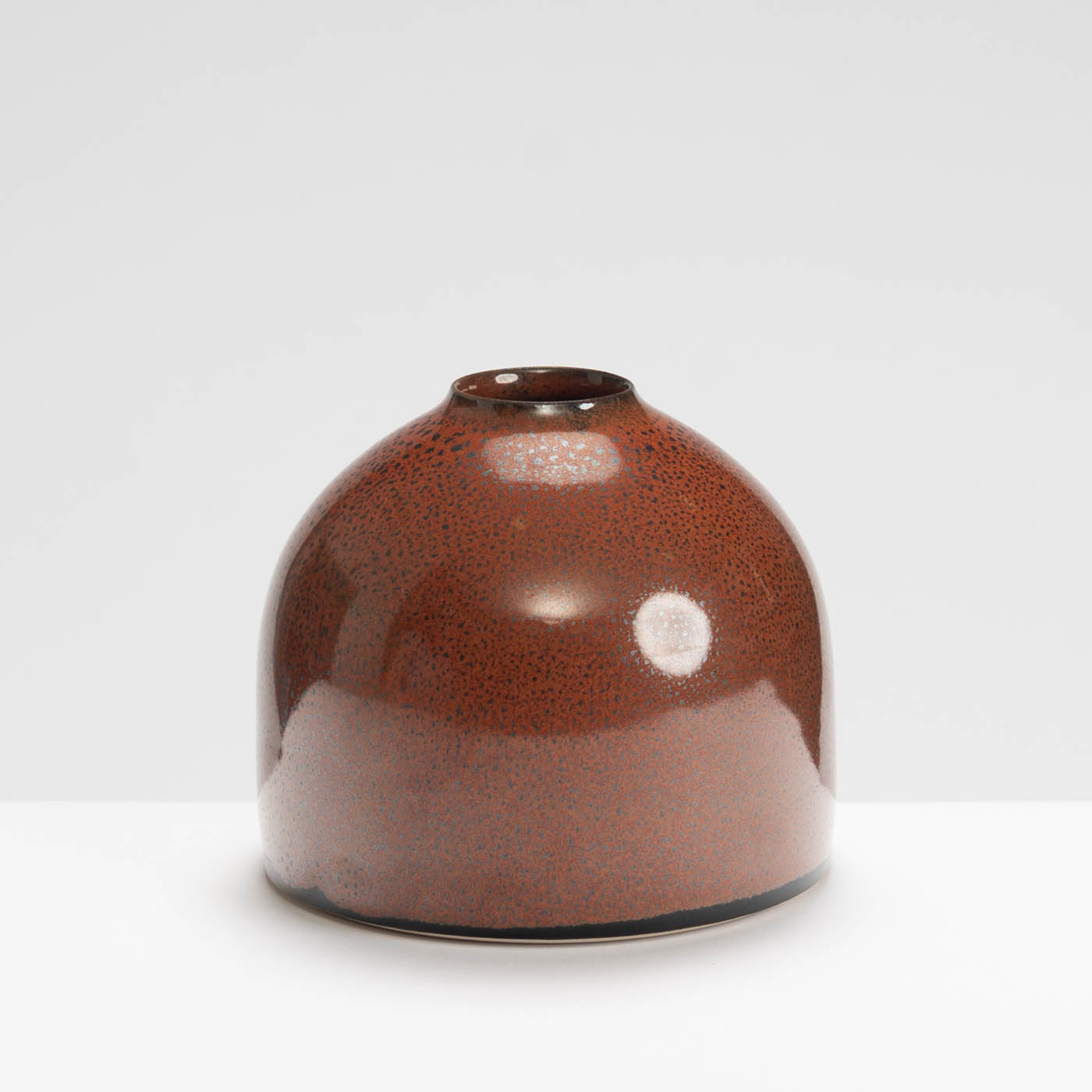 SS349Y382 Ironspot Dome Vase Small