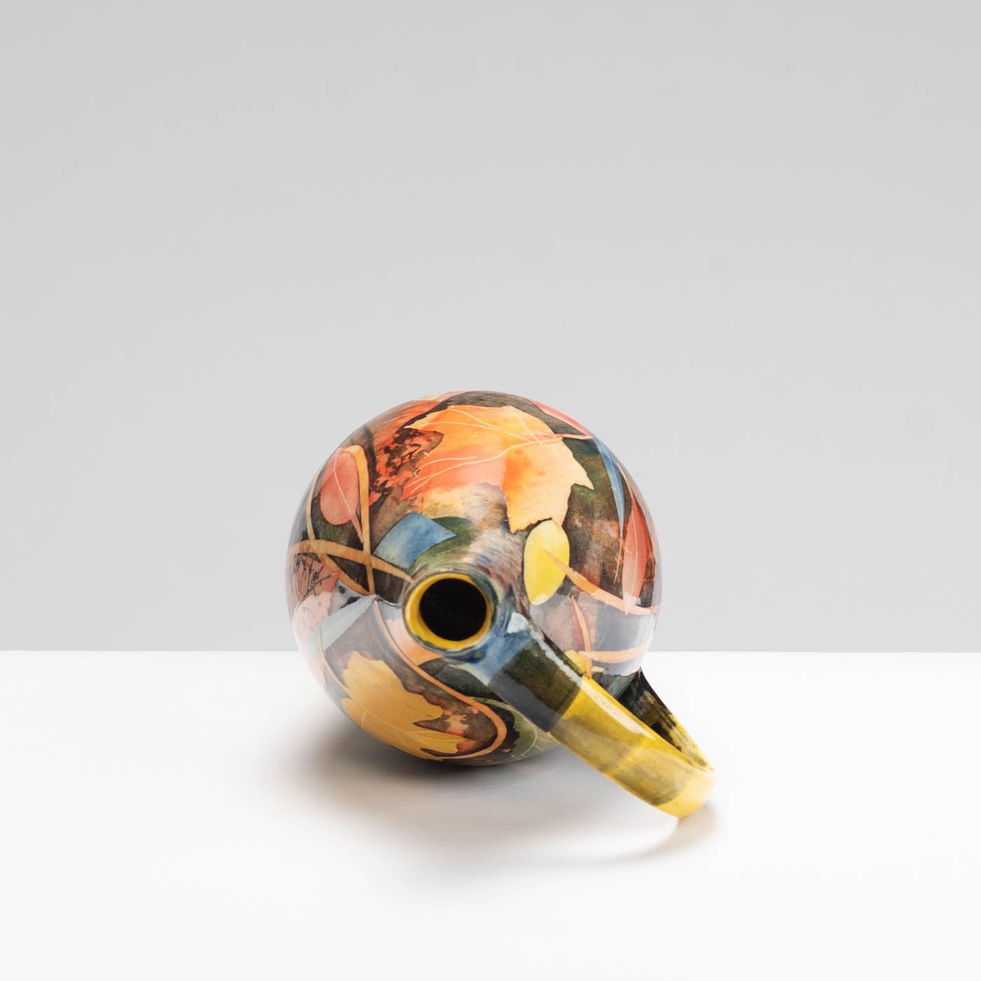 SM242Y1019 Oil Jug - Multi-coloured leaves and stalks