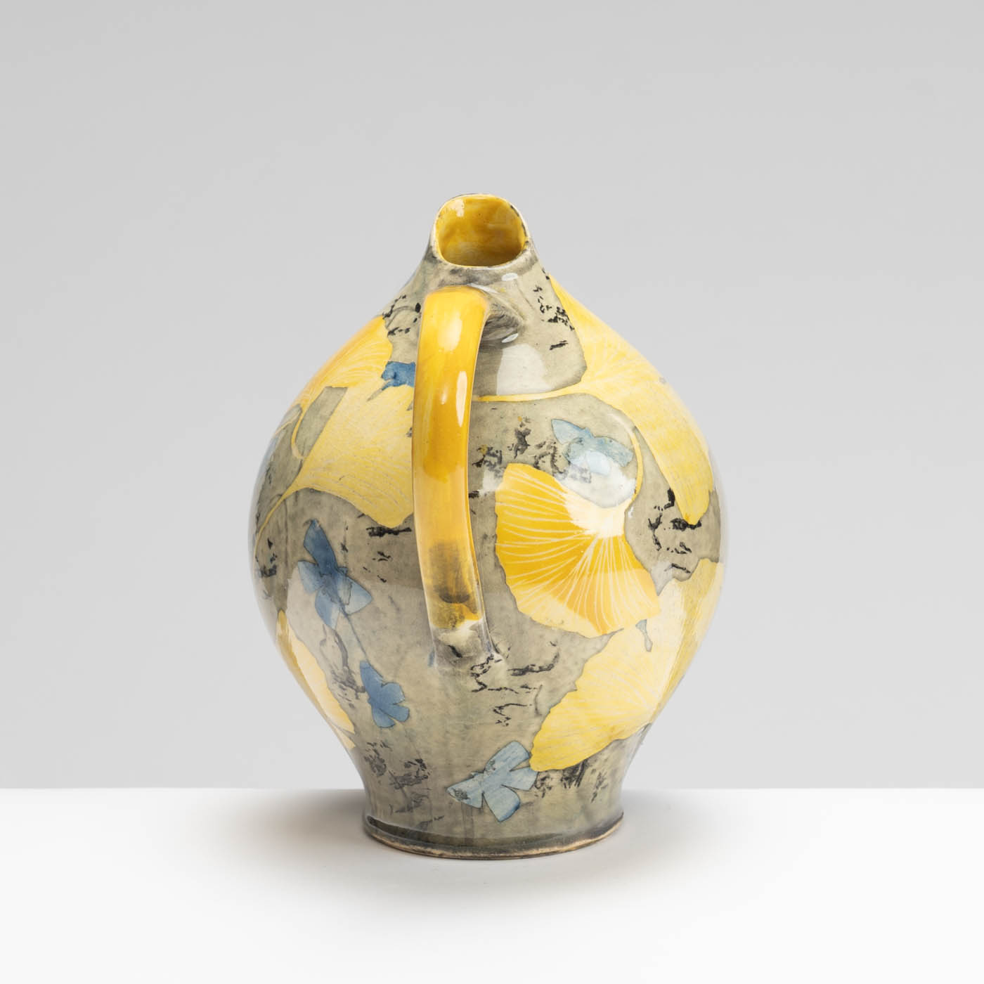 SM242Y1024 Oil Jug - Yellow gingko leaves, blue butterflies