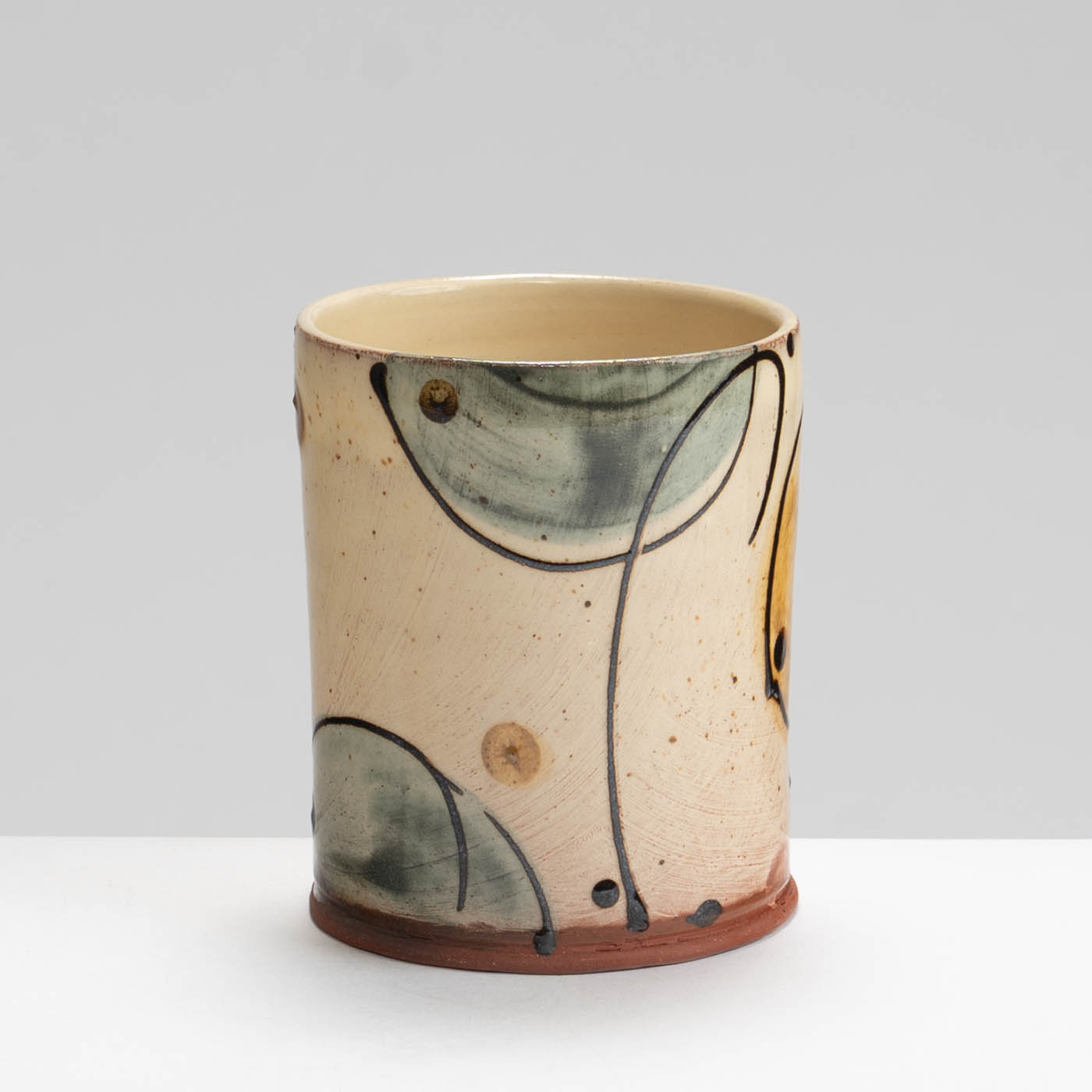 JH235Y610 Tea Mug Circles