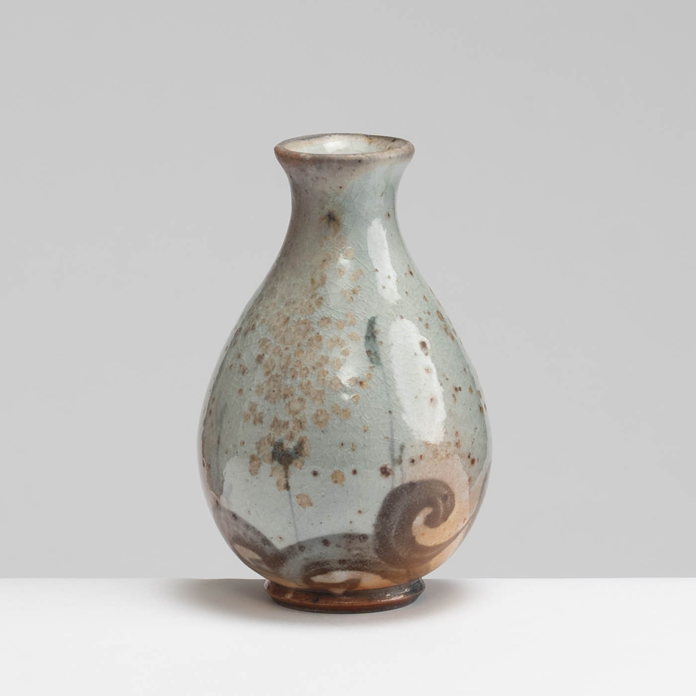 RH429Y206 Pear Shaped Bottle
