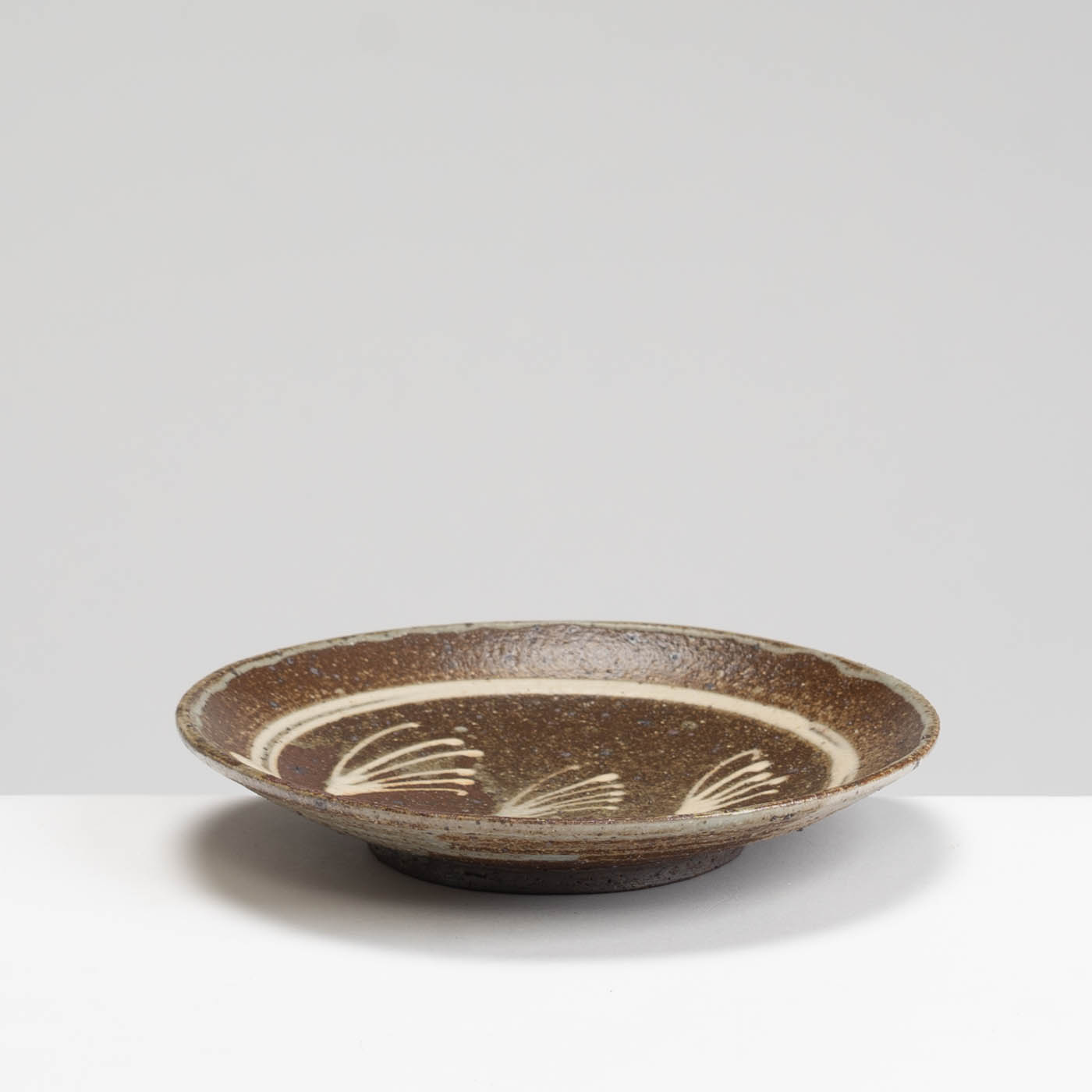 MW276Y942 Round Dish Medium