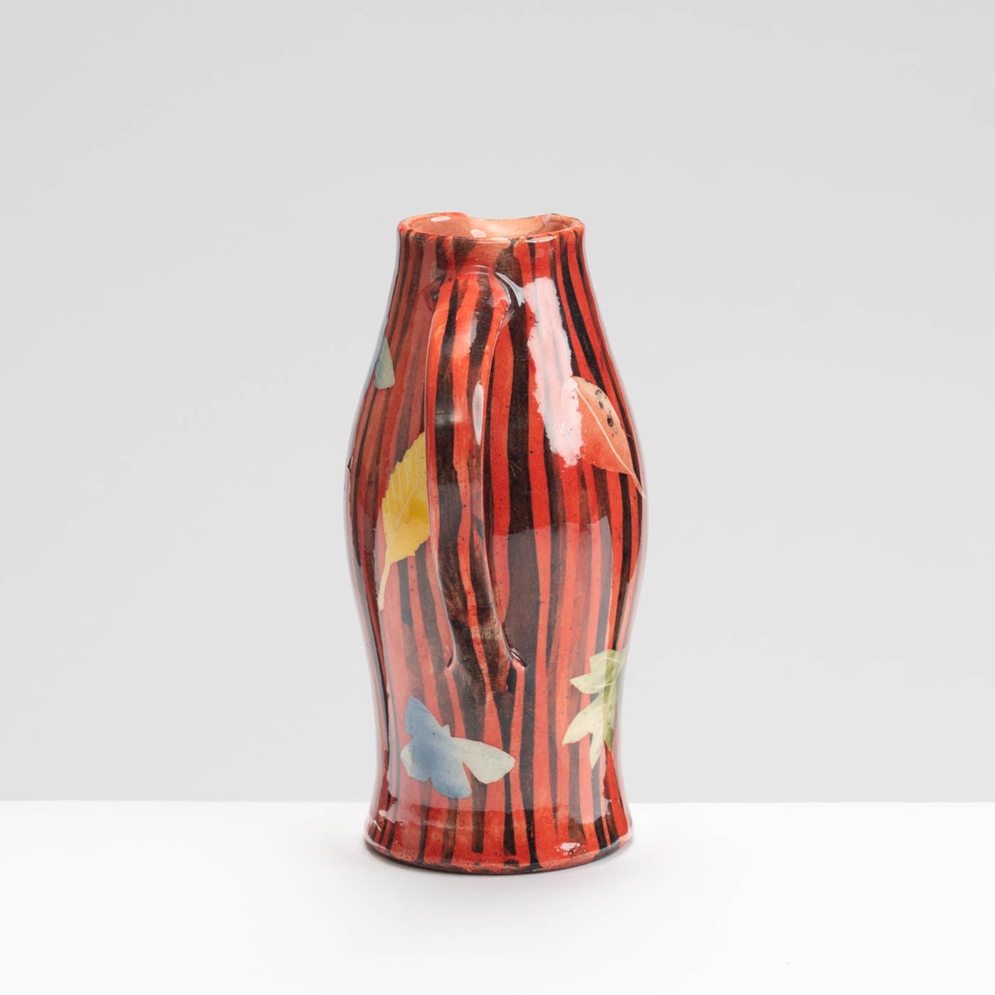 SM242Y1028 Small Curved Jug - Red stripes, leaves and butterflies
