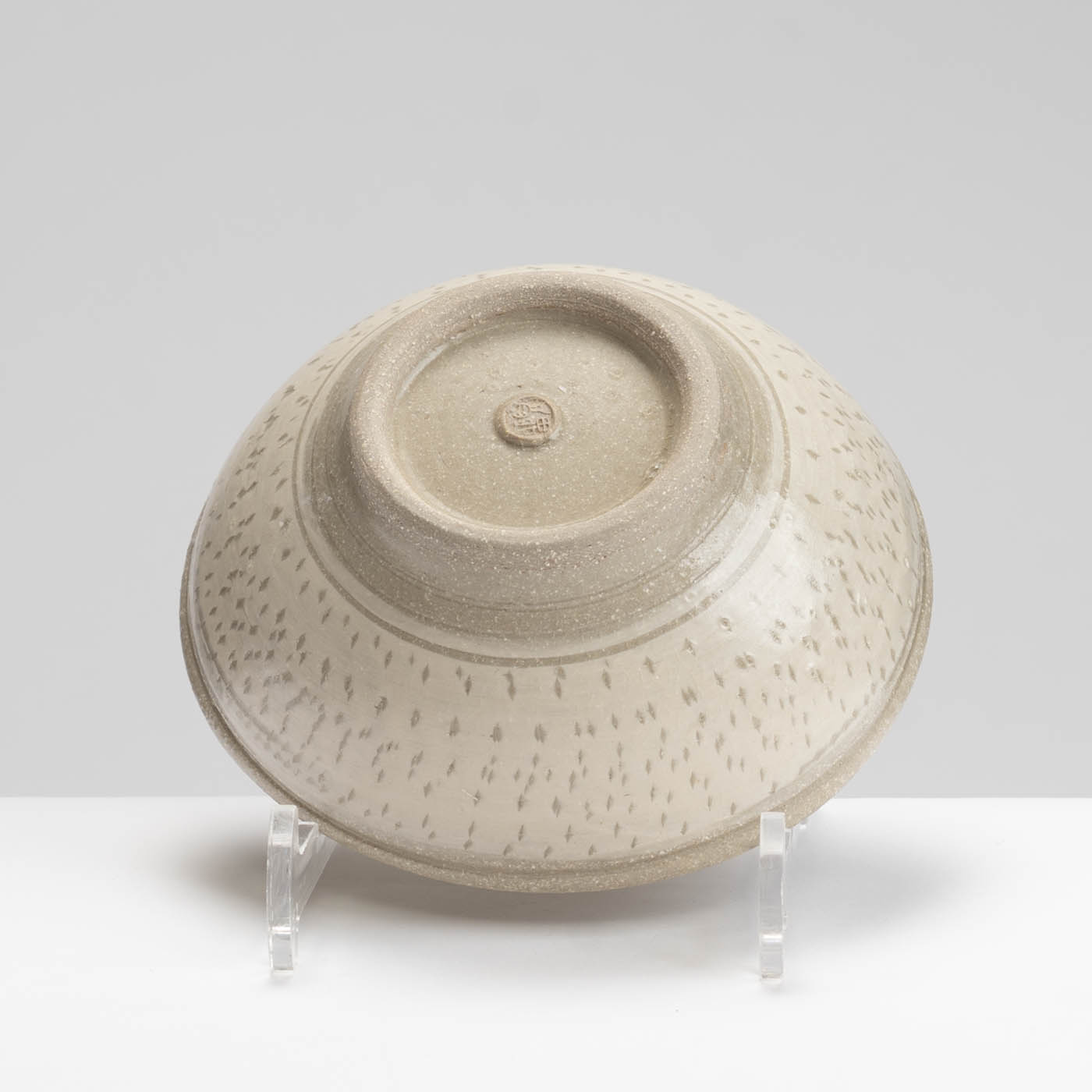 JFK394Y452 Guinea Fowl Bowl