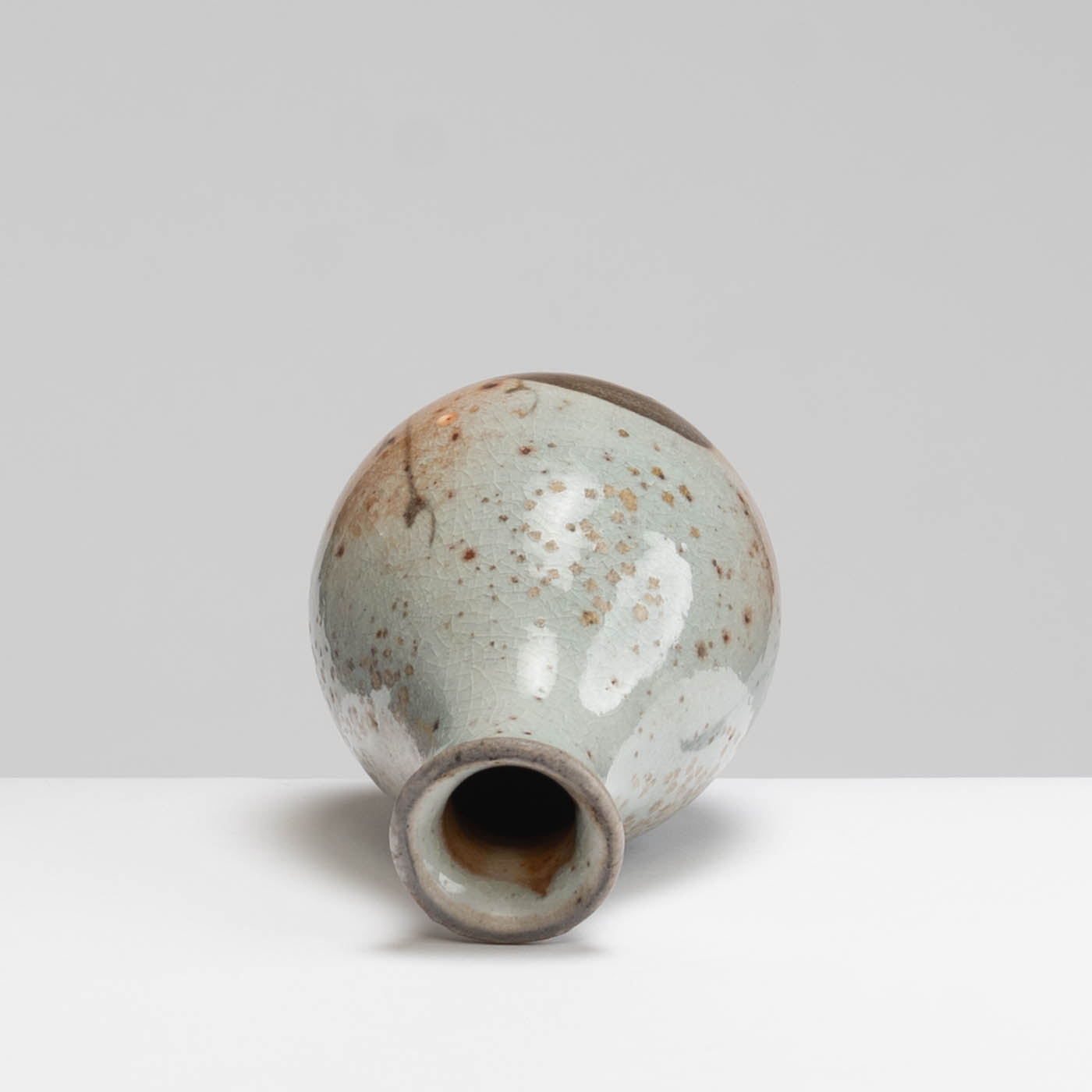 RH429Y206 Pear Shaped Bottle