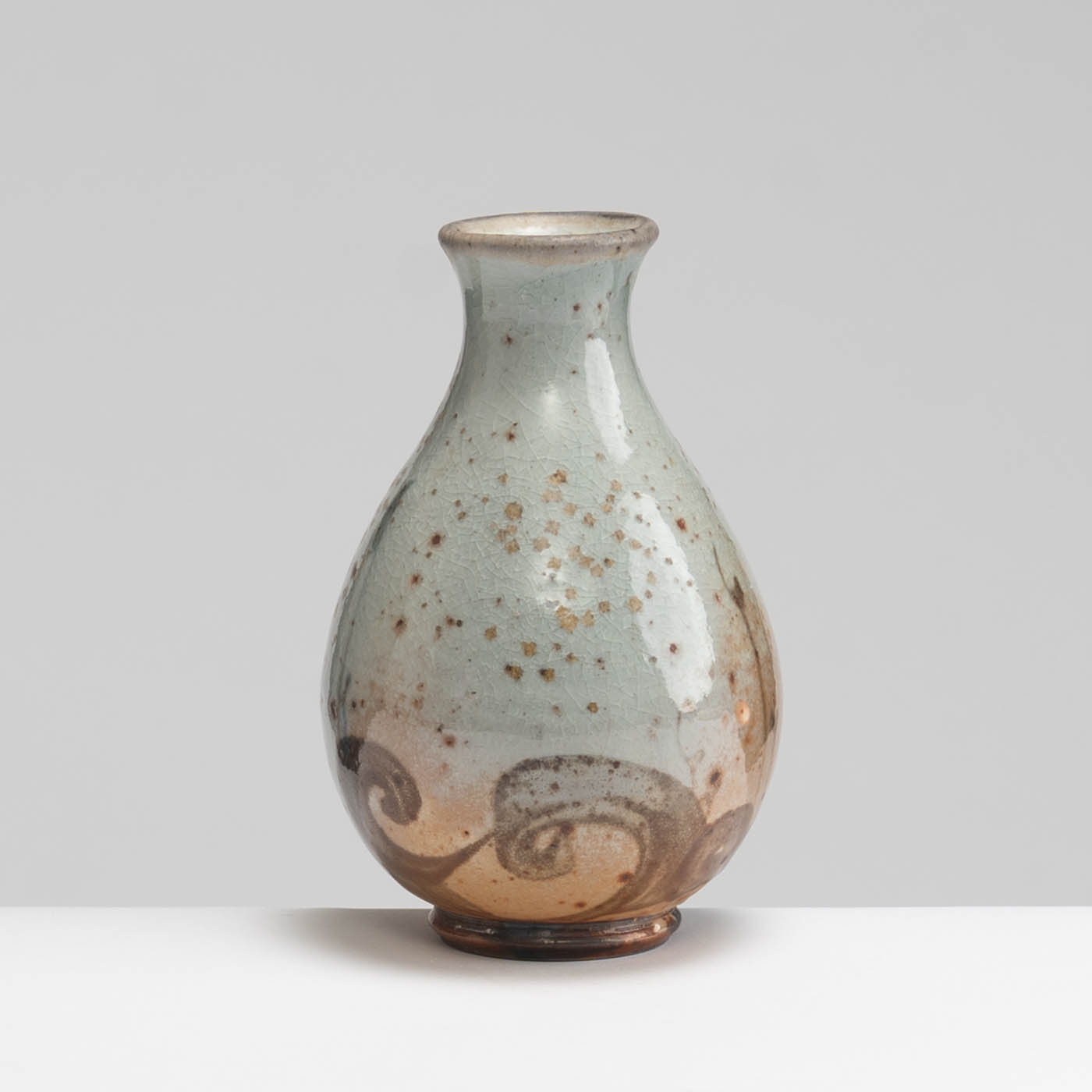 RH429Y206 Pear Shaped Bottle