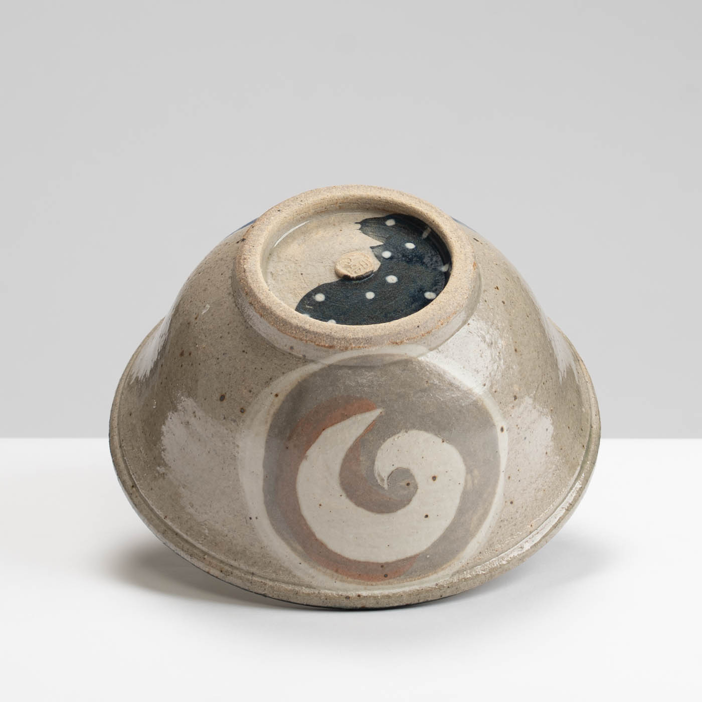 JFK394Y453 Guinea Fowl Bowl
