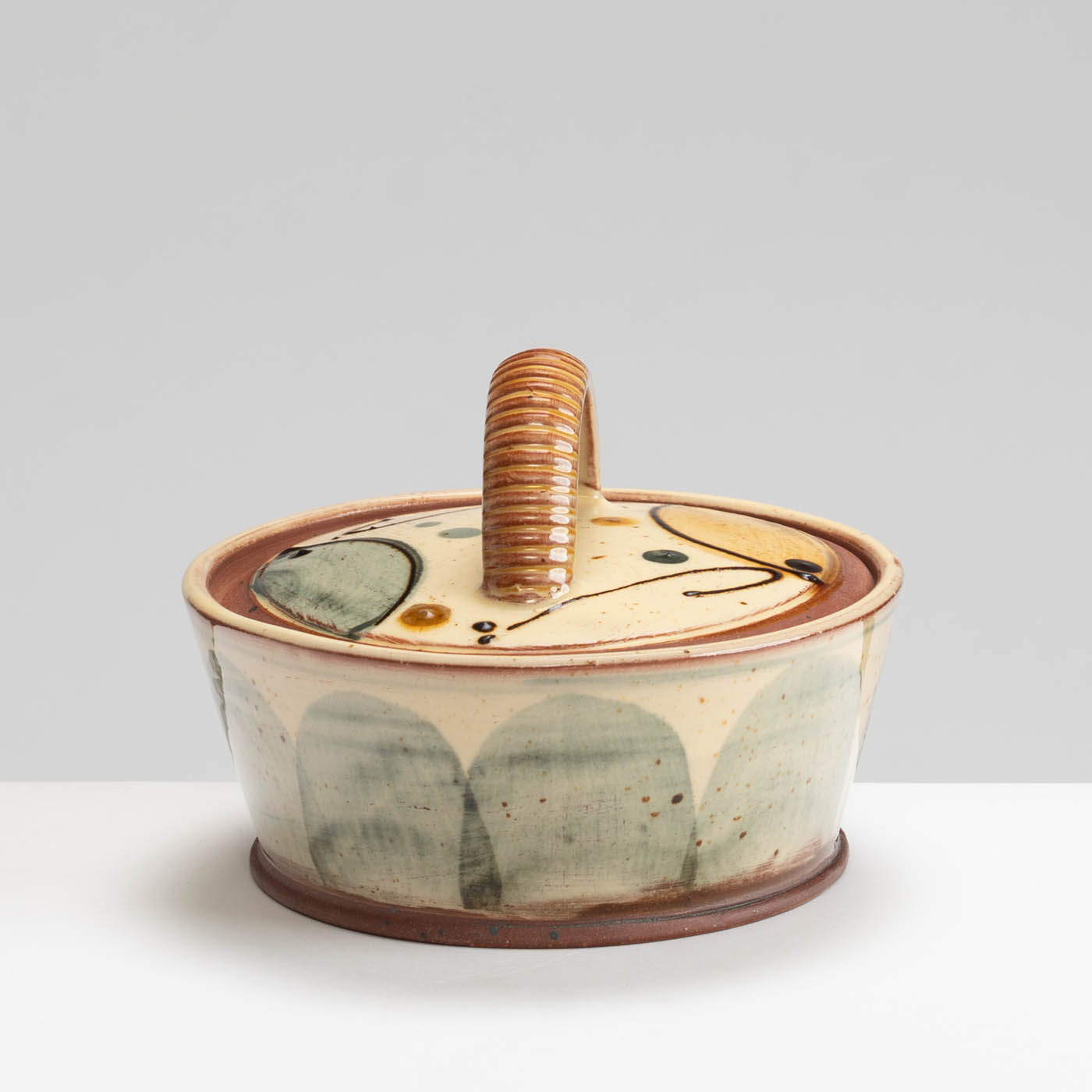 JH235Y618 Butter Dish Circles