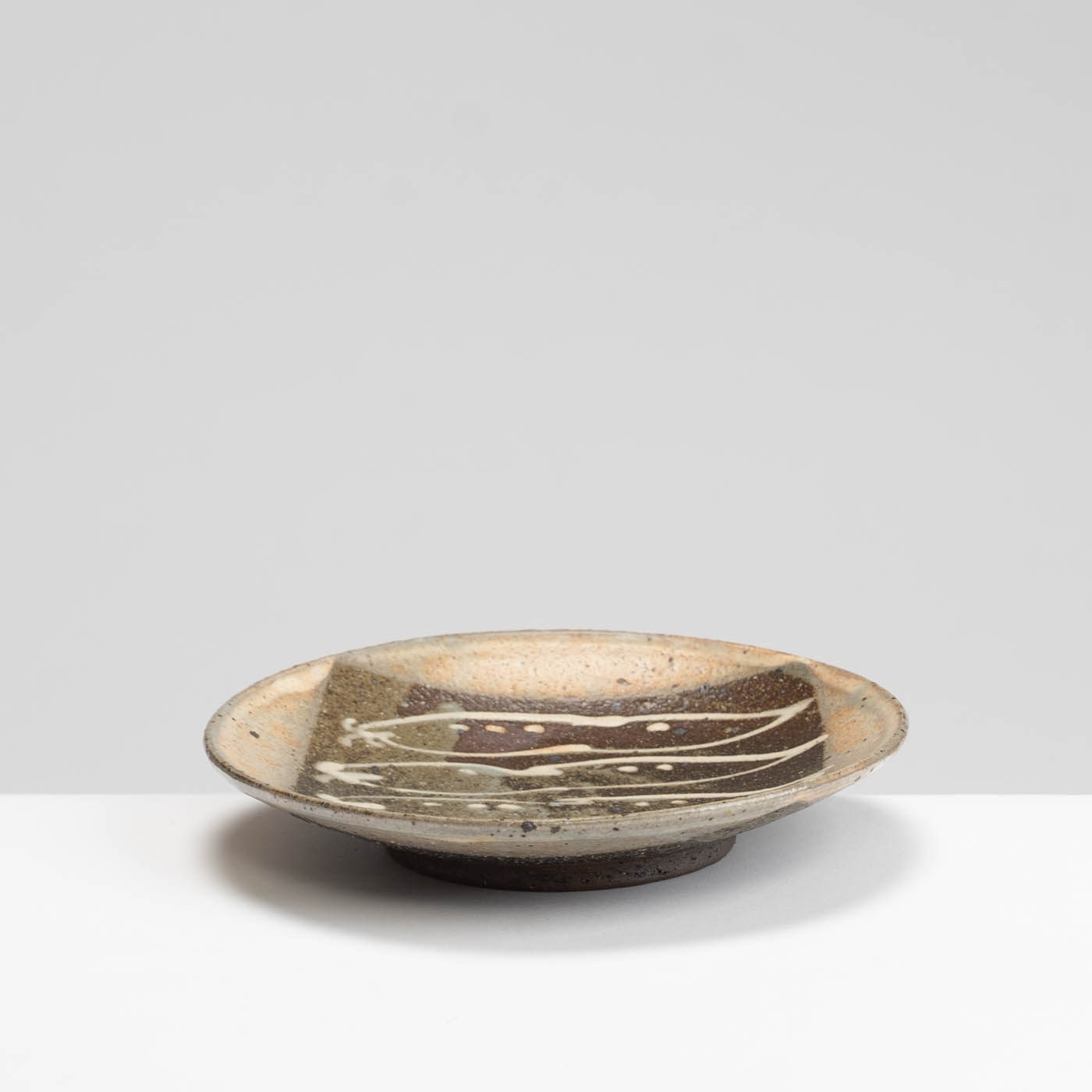 MW276Y948 Round Dish Medium