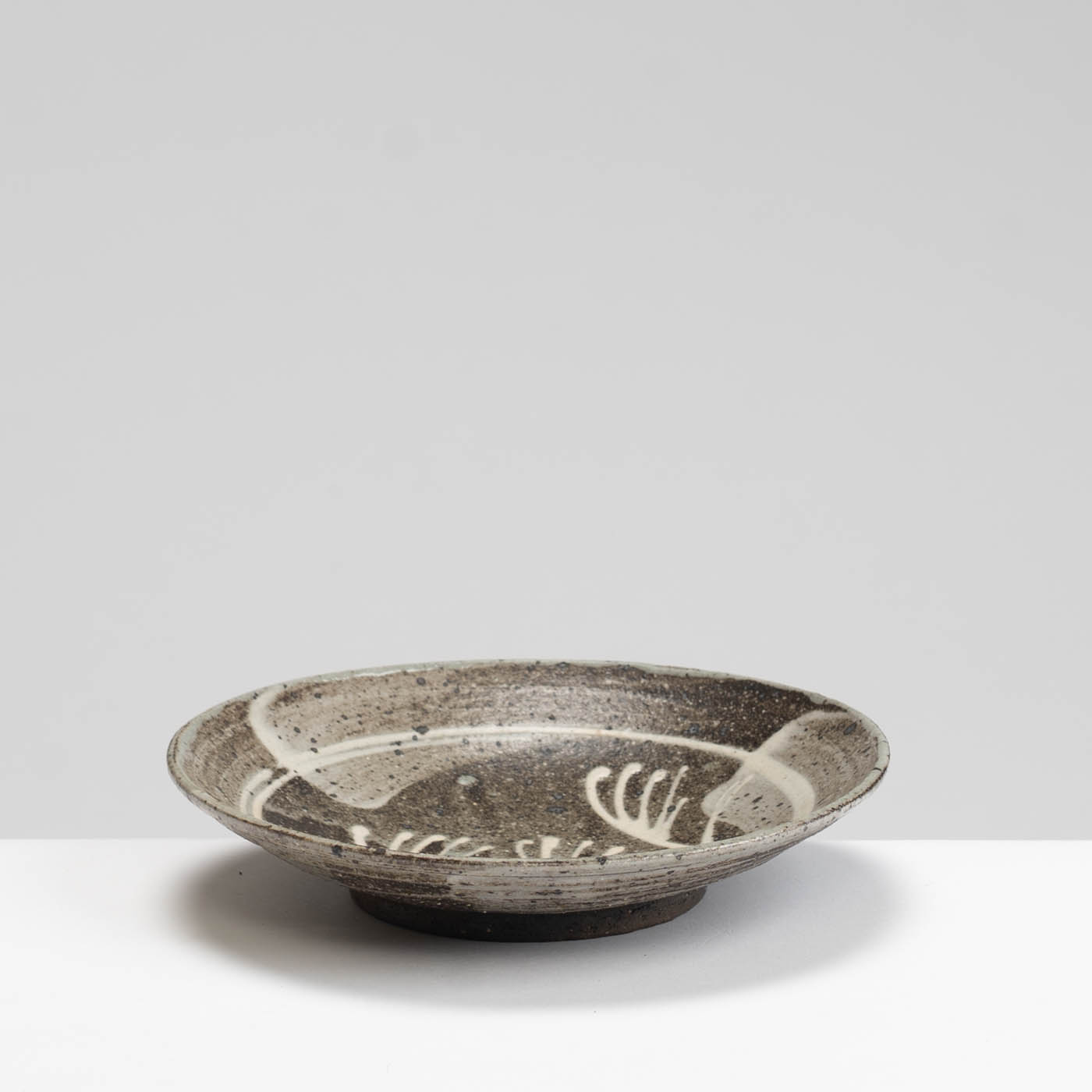 MW276Y945 Round Dish Medium