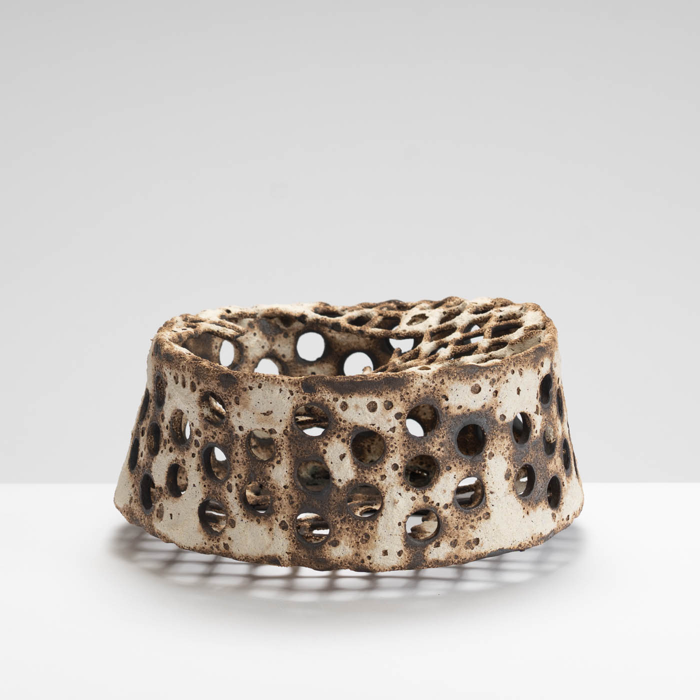 AF315Y65 Indented Lobster Pot