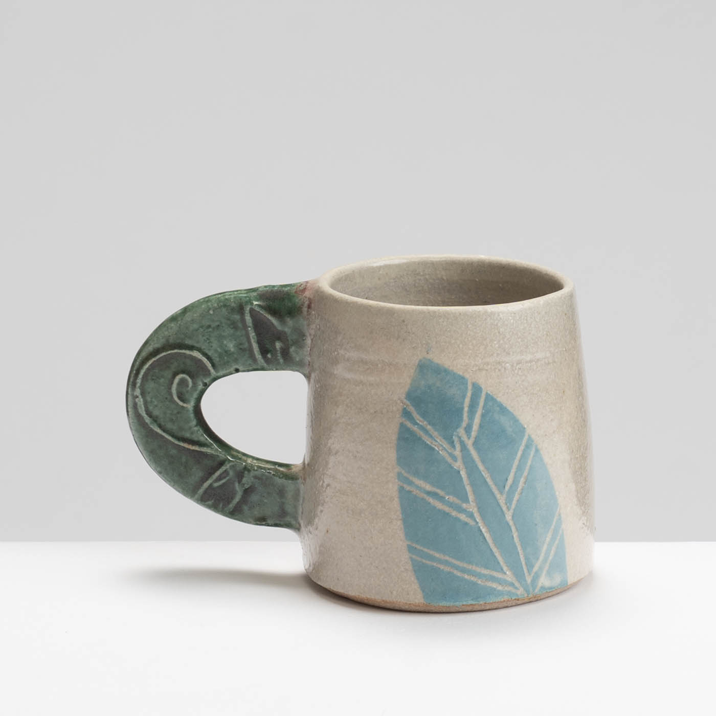 JFK394Y451 Grasshopper Cup