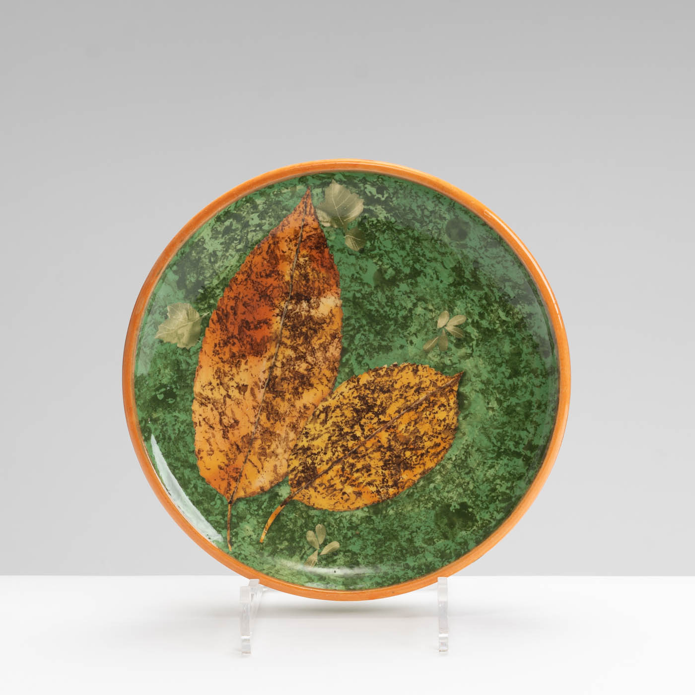 SM242Y1004 Plate - Two big leaves