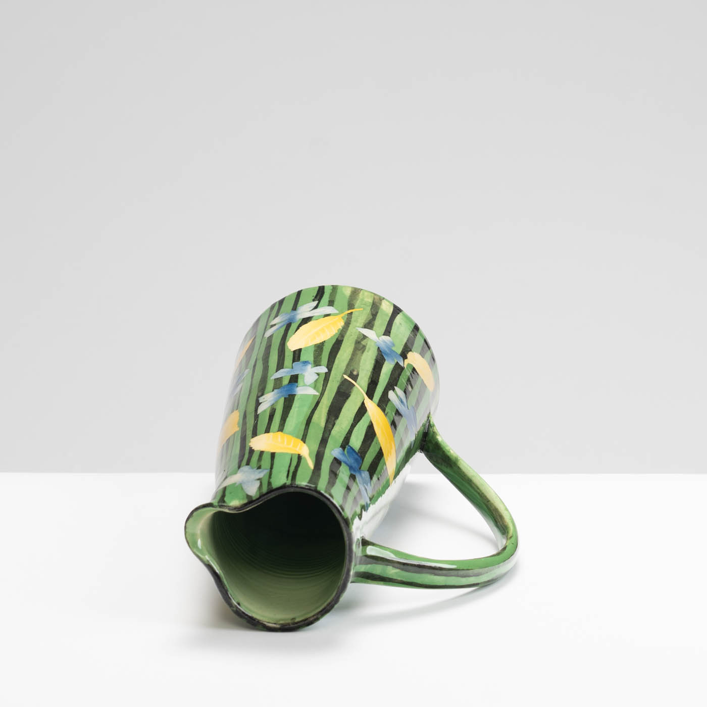 SM242Y1053 Jug - Green stripes, yellow leaves, blue butterflies