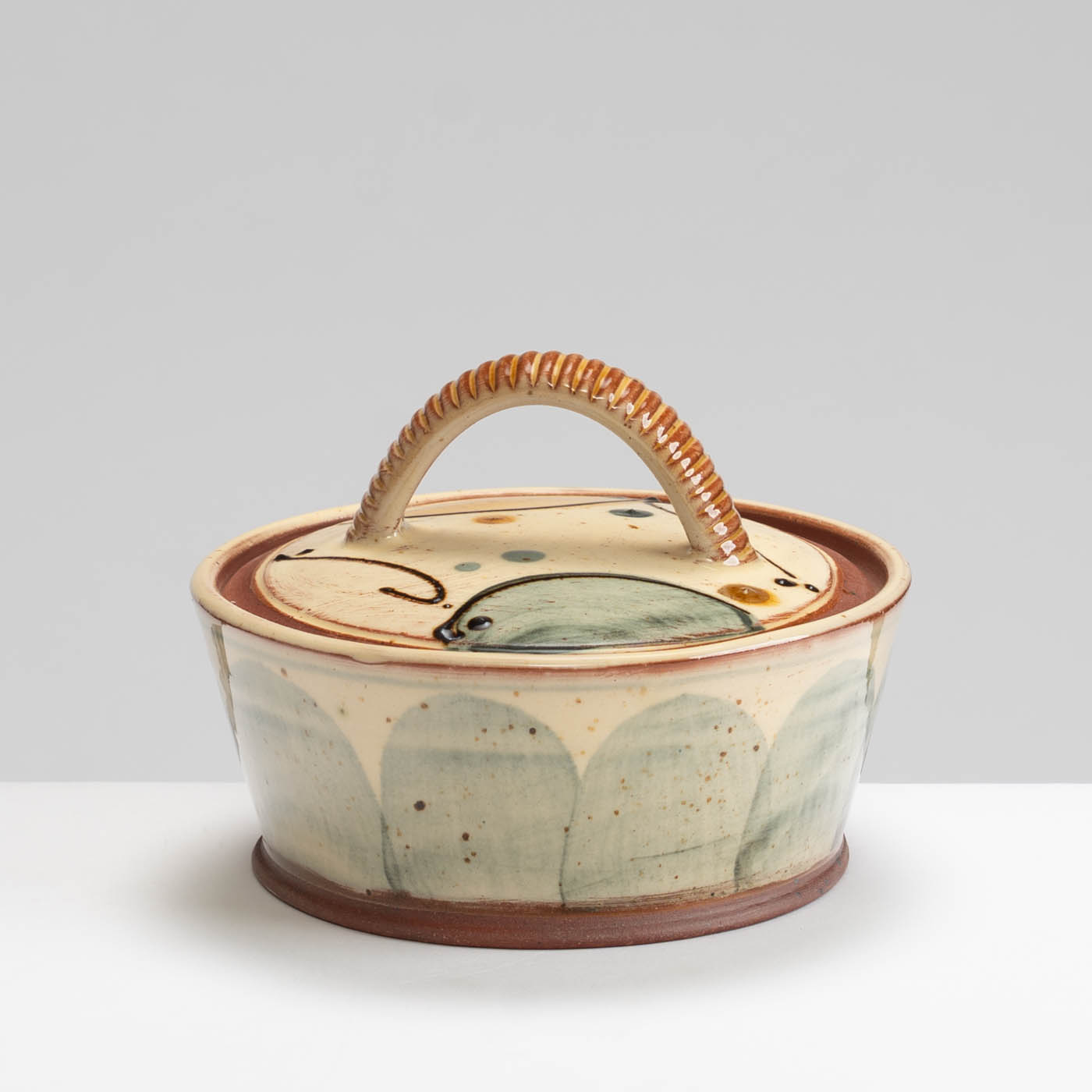 JH235Y618 Butter Dish Circles