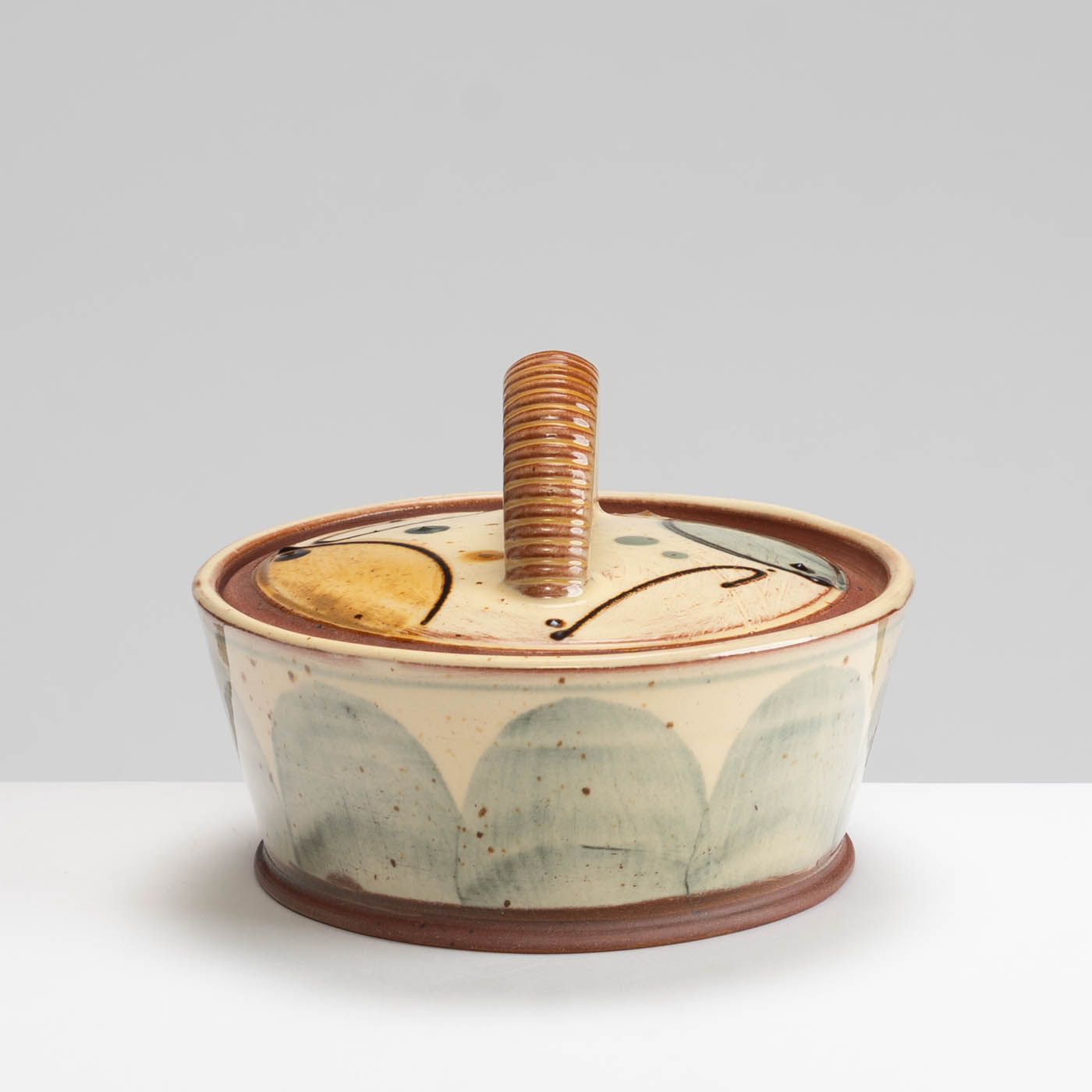 JH235Y618 Butter Dish Circles