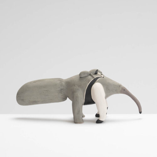 MT509Y90 Great Anteater with Baby