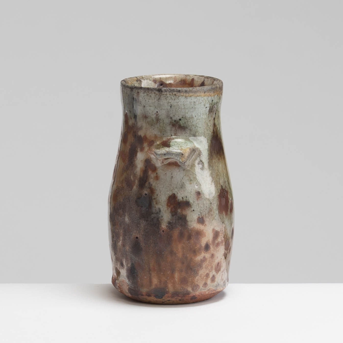 RH429Y207 Small Vase with Lugs