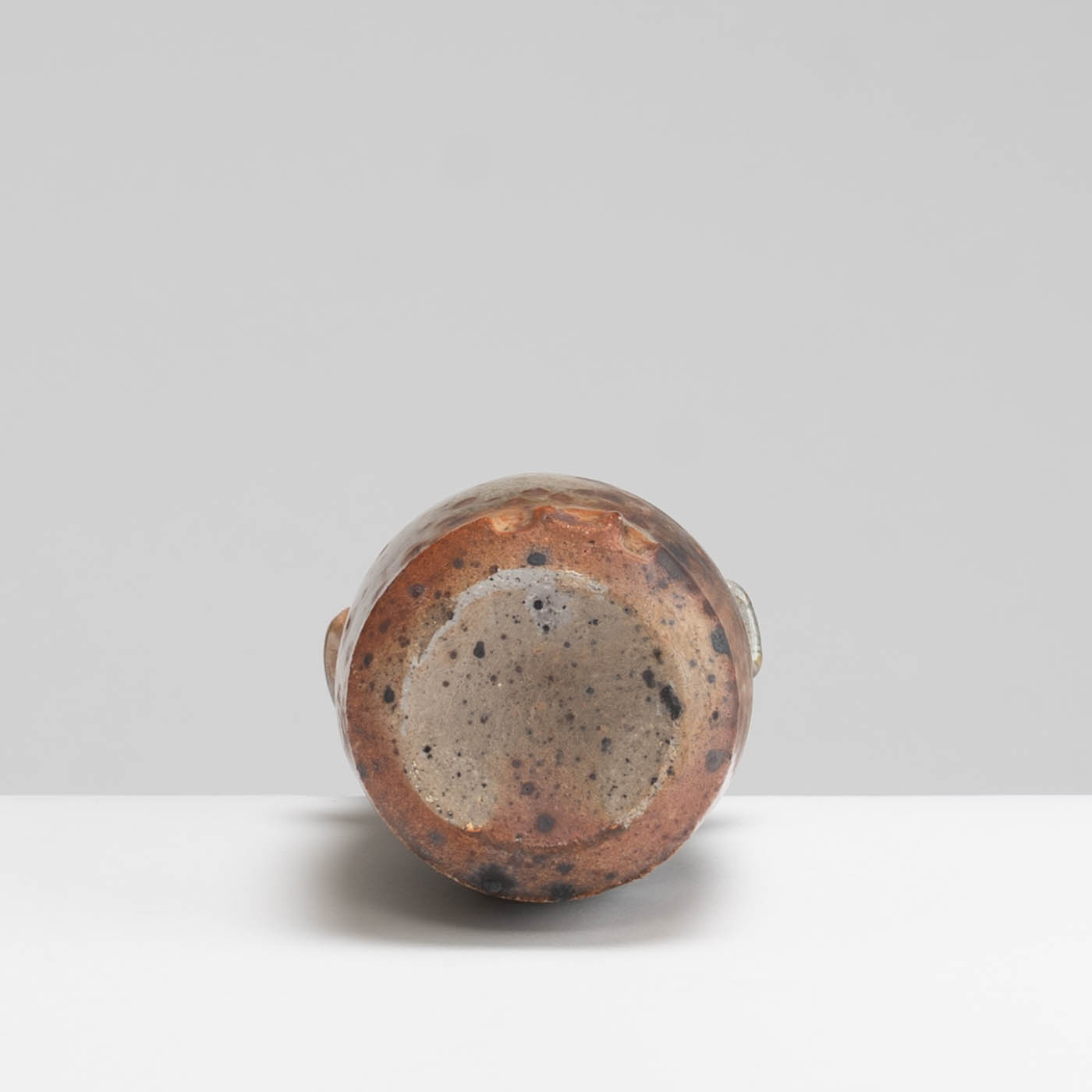 RH429Y207 Small Vase with Lugs