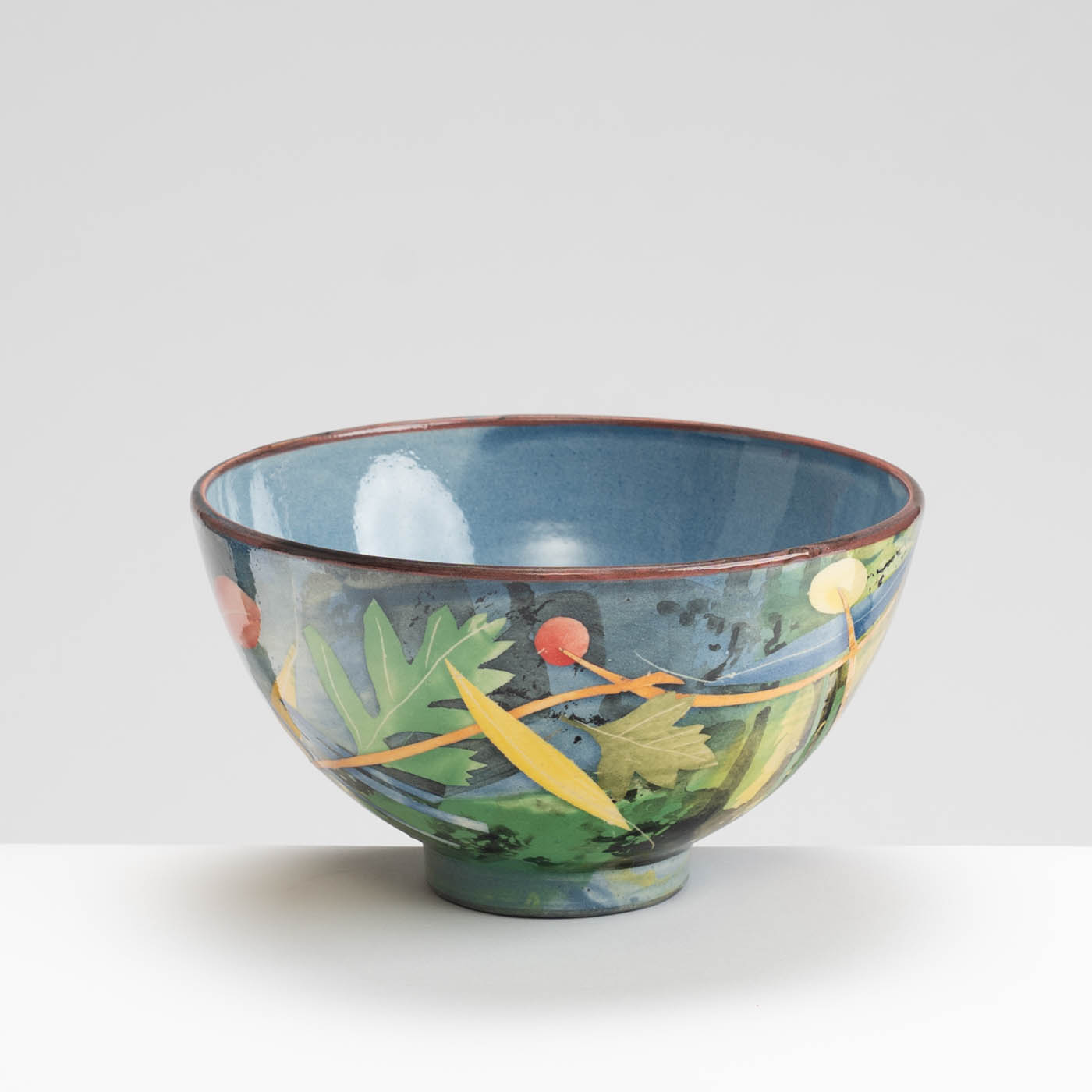 SM242Y1037 Medium Bowl - Blue interior, leaves and stalks
