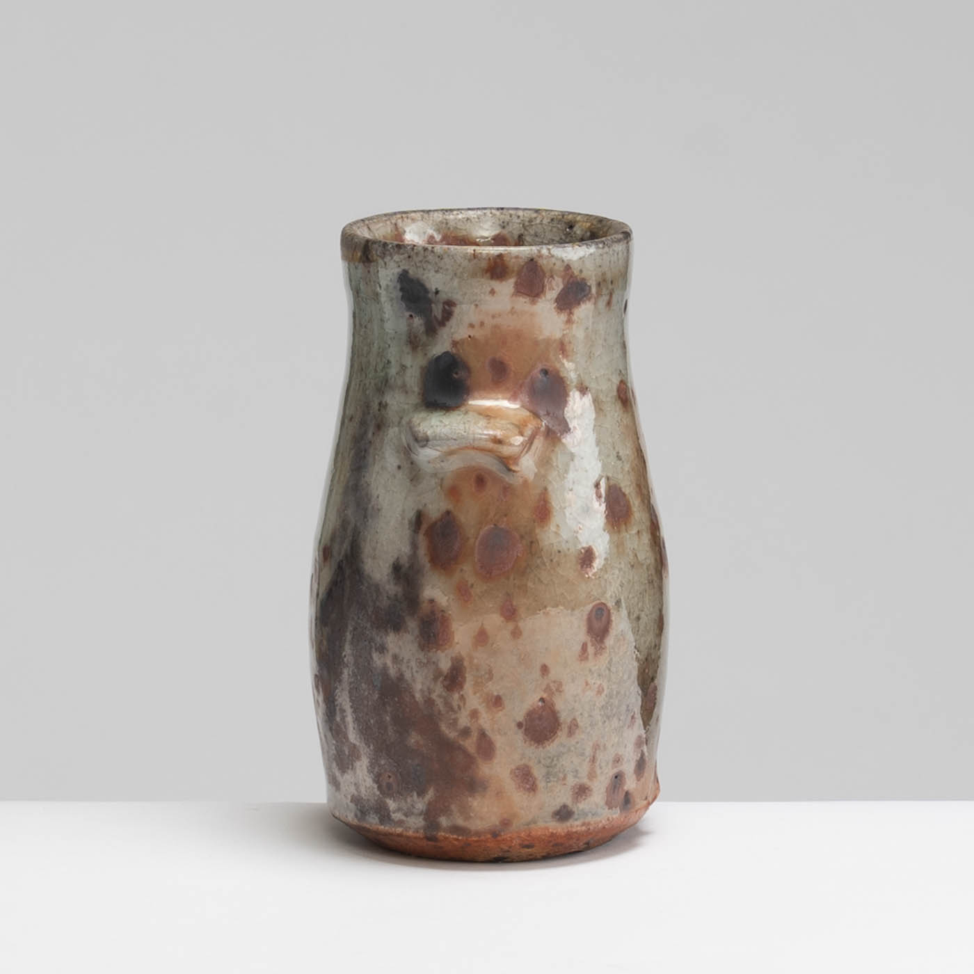 RH429Y207 Small Vase with Lugs