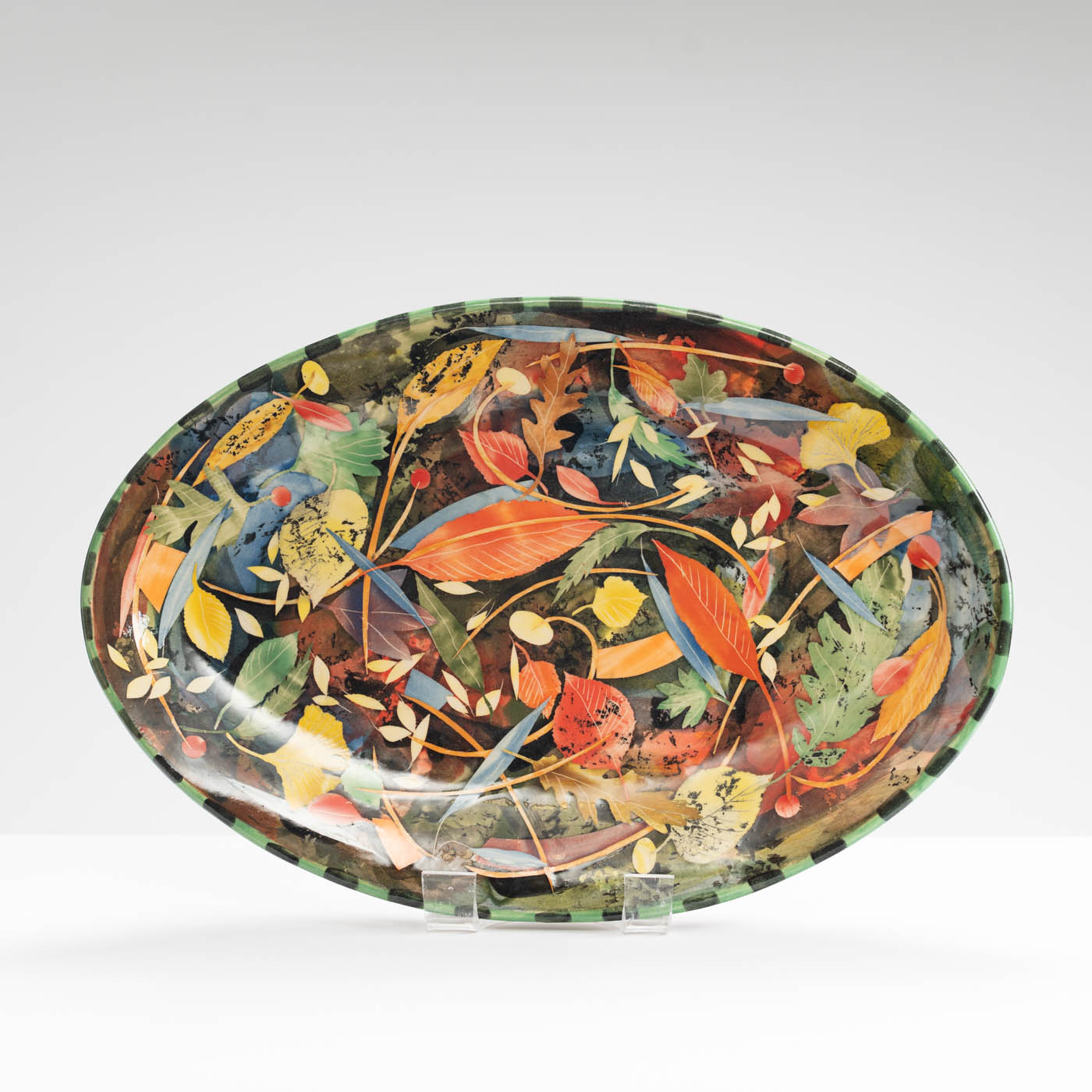SM242Y989 Oval Dish - Leaves and stalks