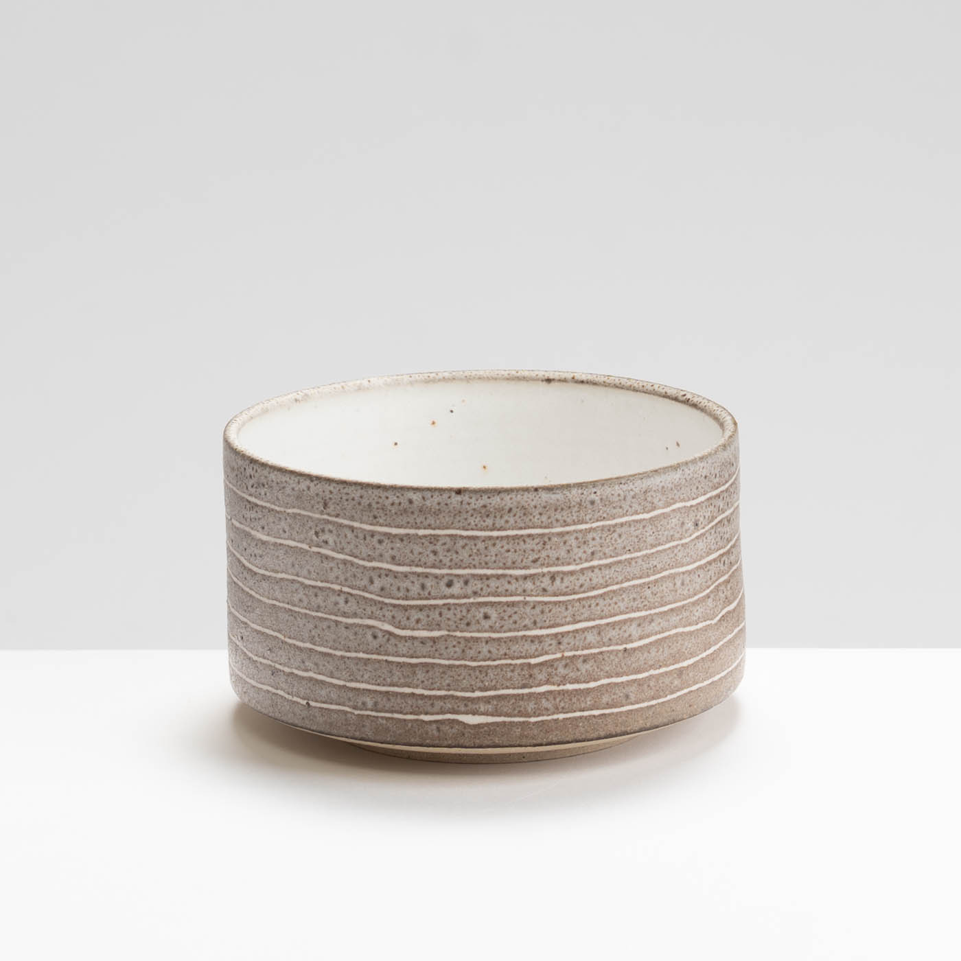 AP575Y67 Brown Stripy Small Straight Sided Bowl