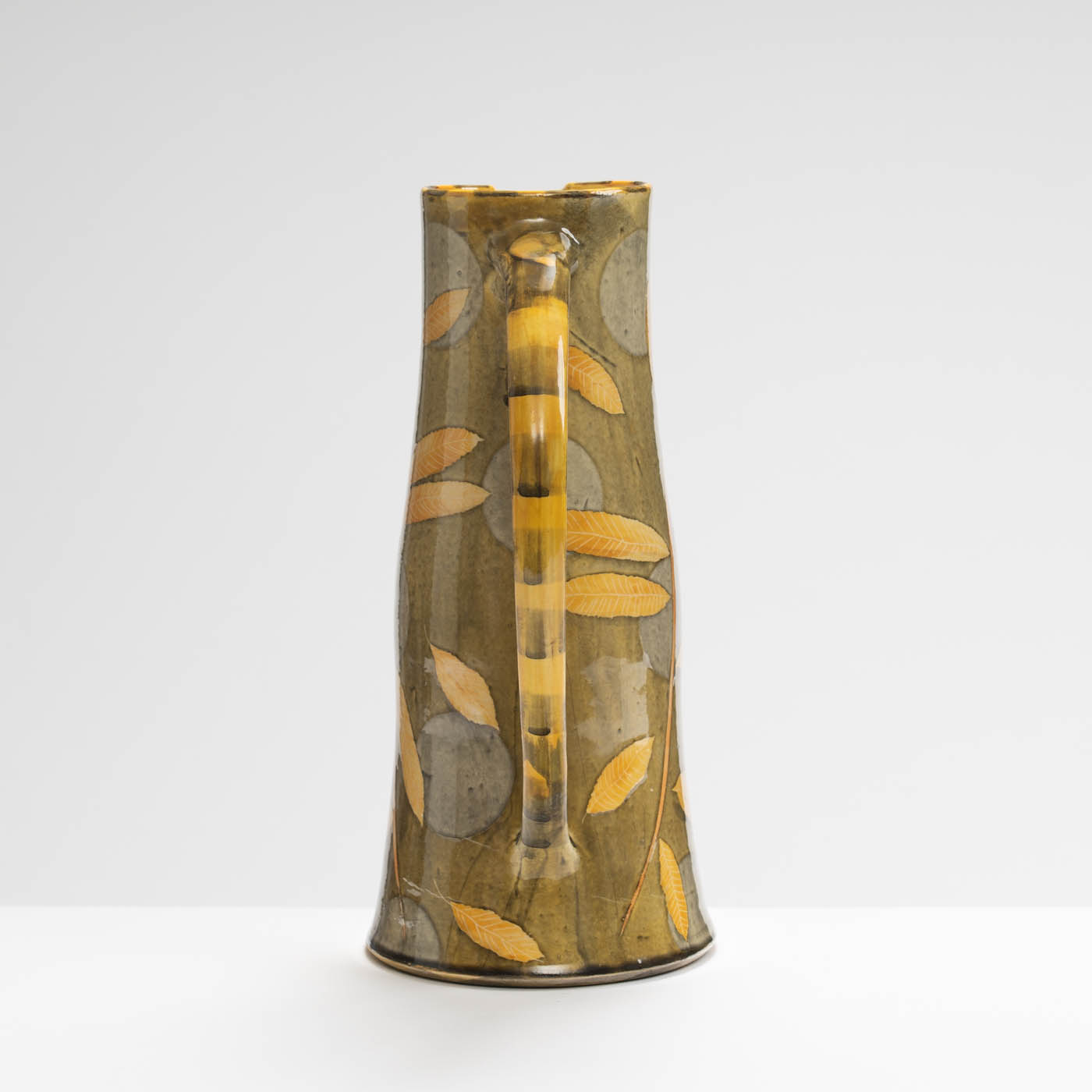 SM242Y1010 Tall Jug - Golden leaves, grey circles