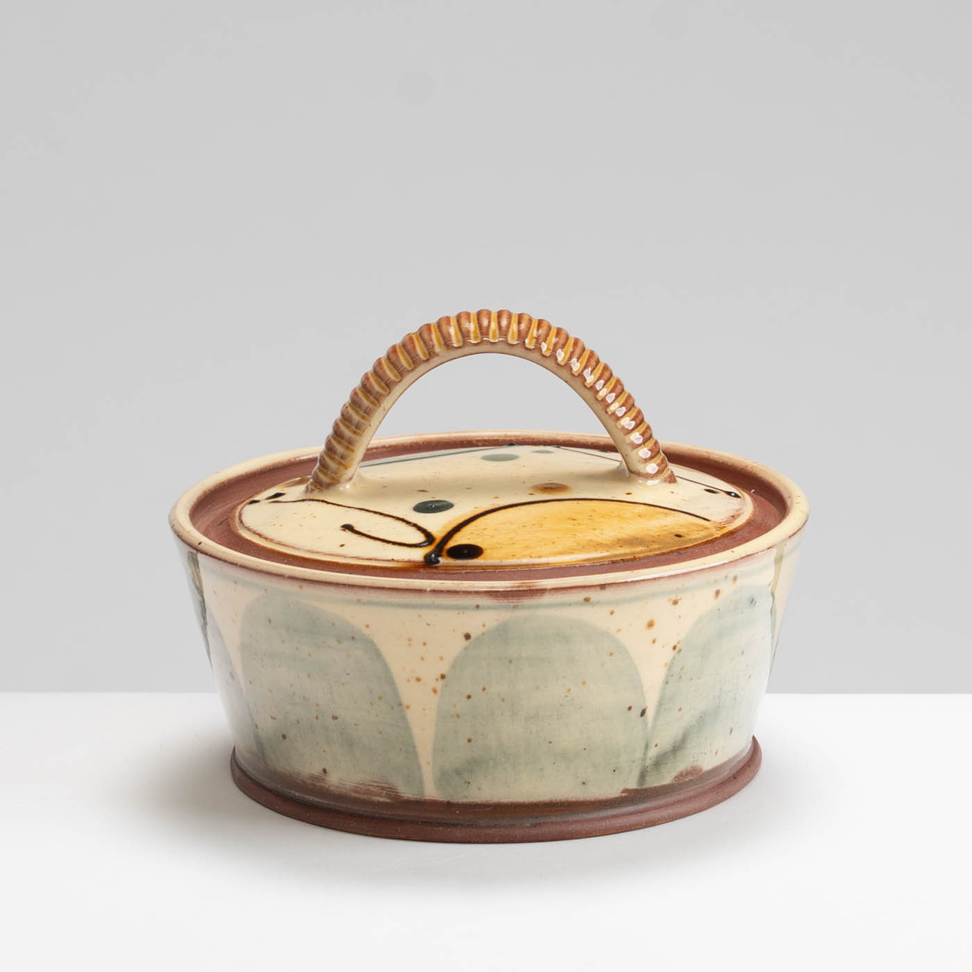 JH235Y618 Butter Dish Circles