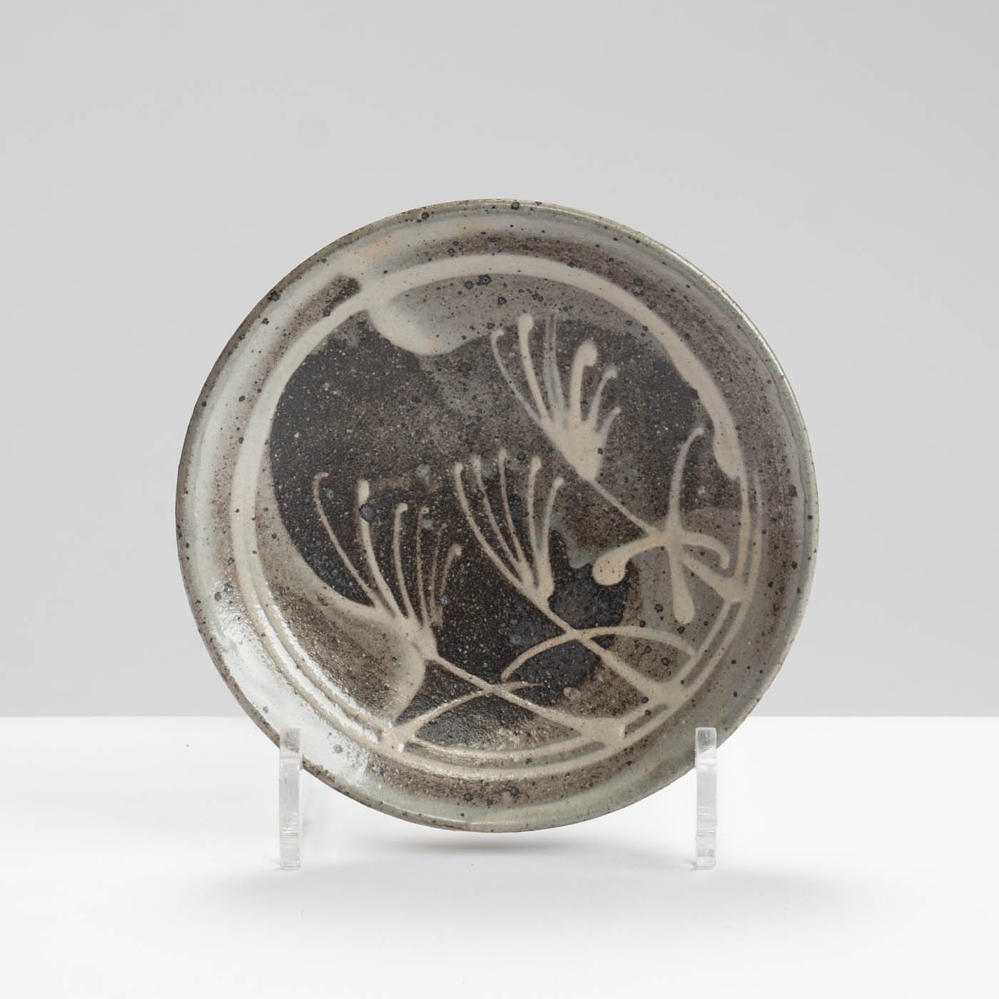 MW276Y944 Round Dish Medium
