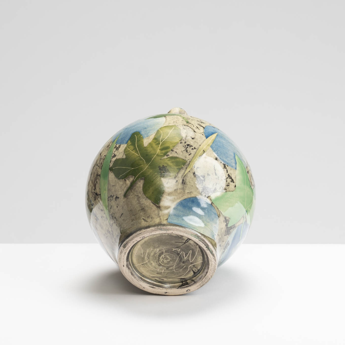 SM242Y1025 Oil Jug - Green leaves, blue circles