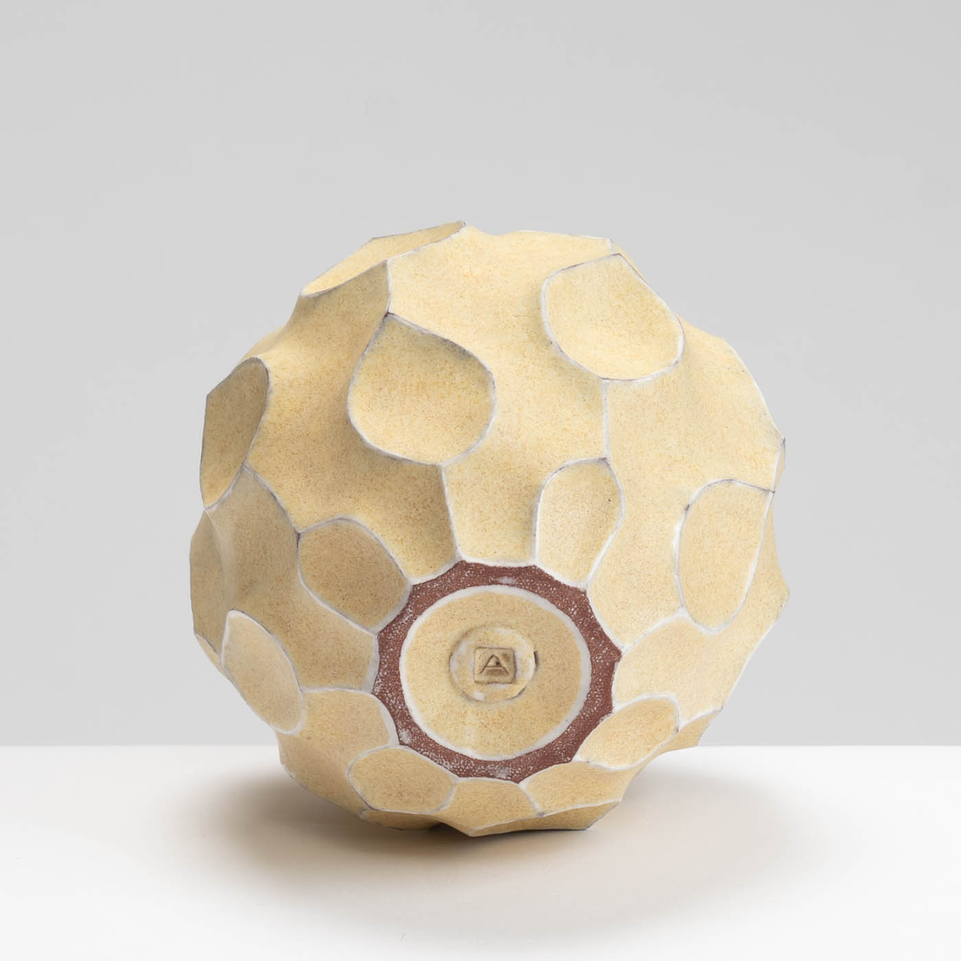 JA542Y76 Yellow Ochre Jar