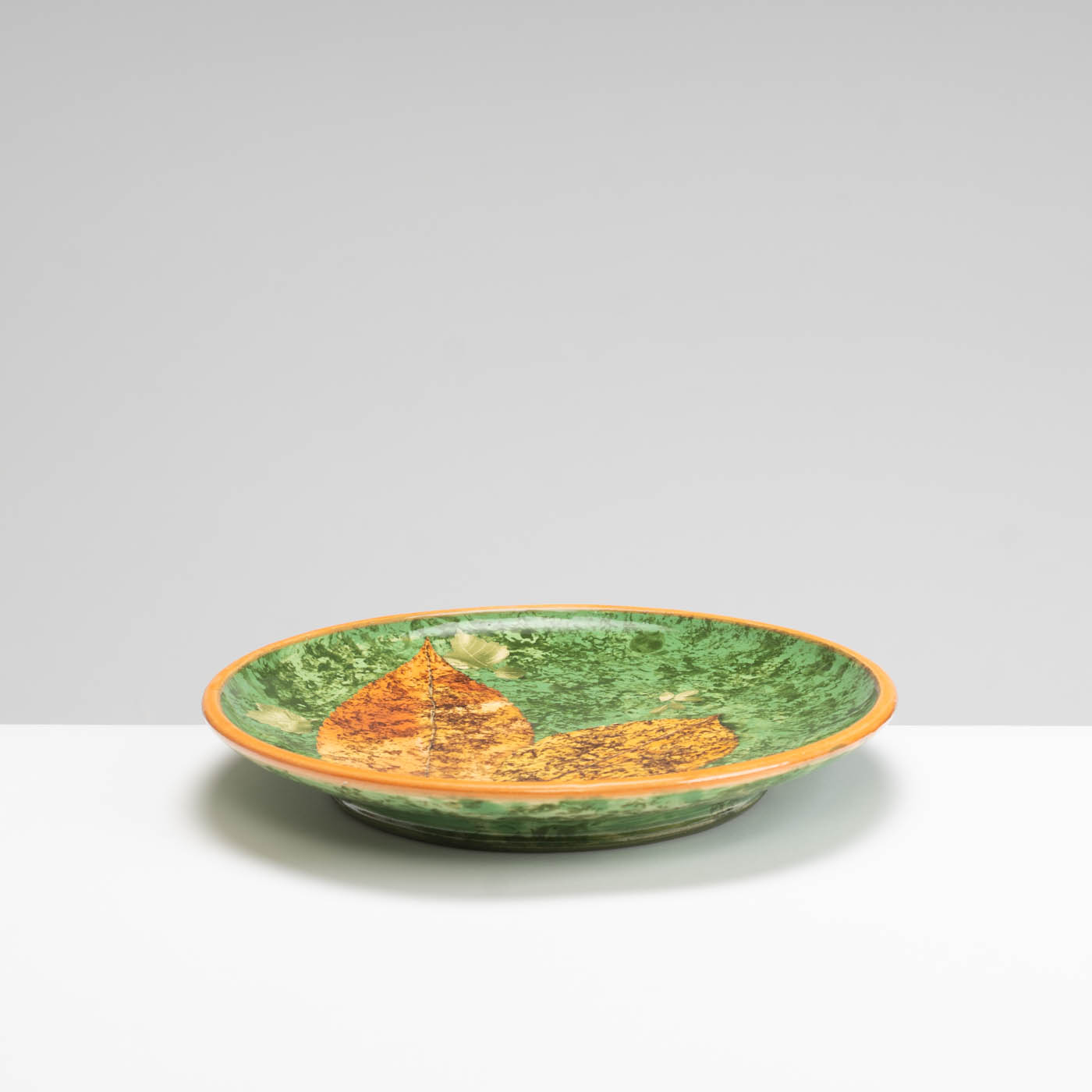 SM242Y1004 Plate - Two big leaves