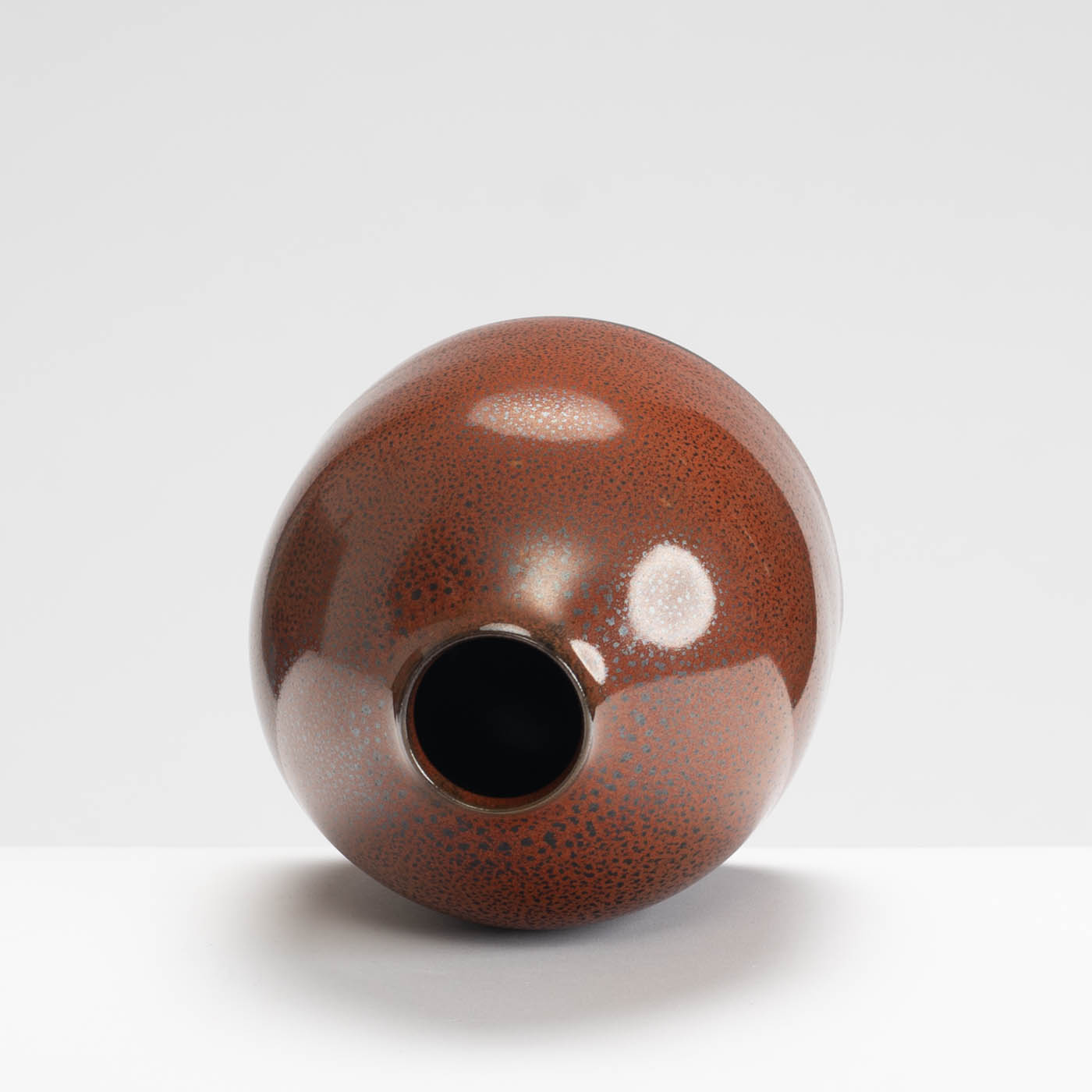 SS349Y382 Ironspot Dome Vase Small