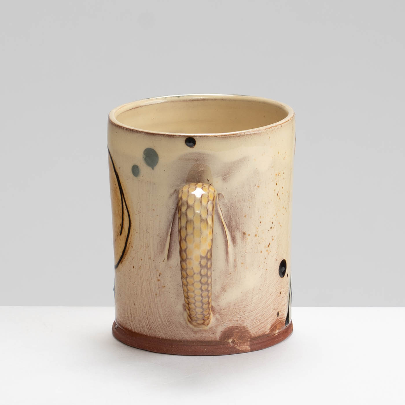 JH235Y610 Tea Mug Circles