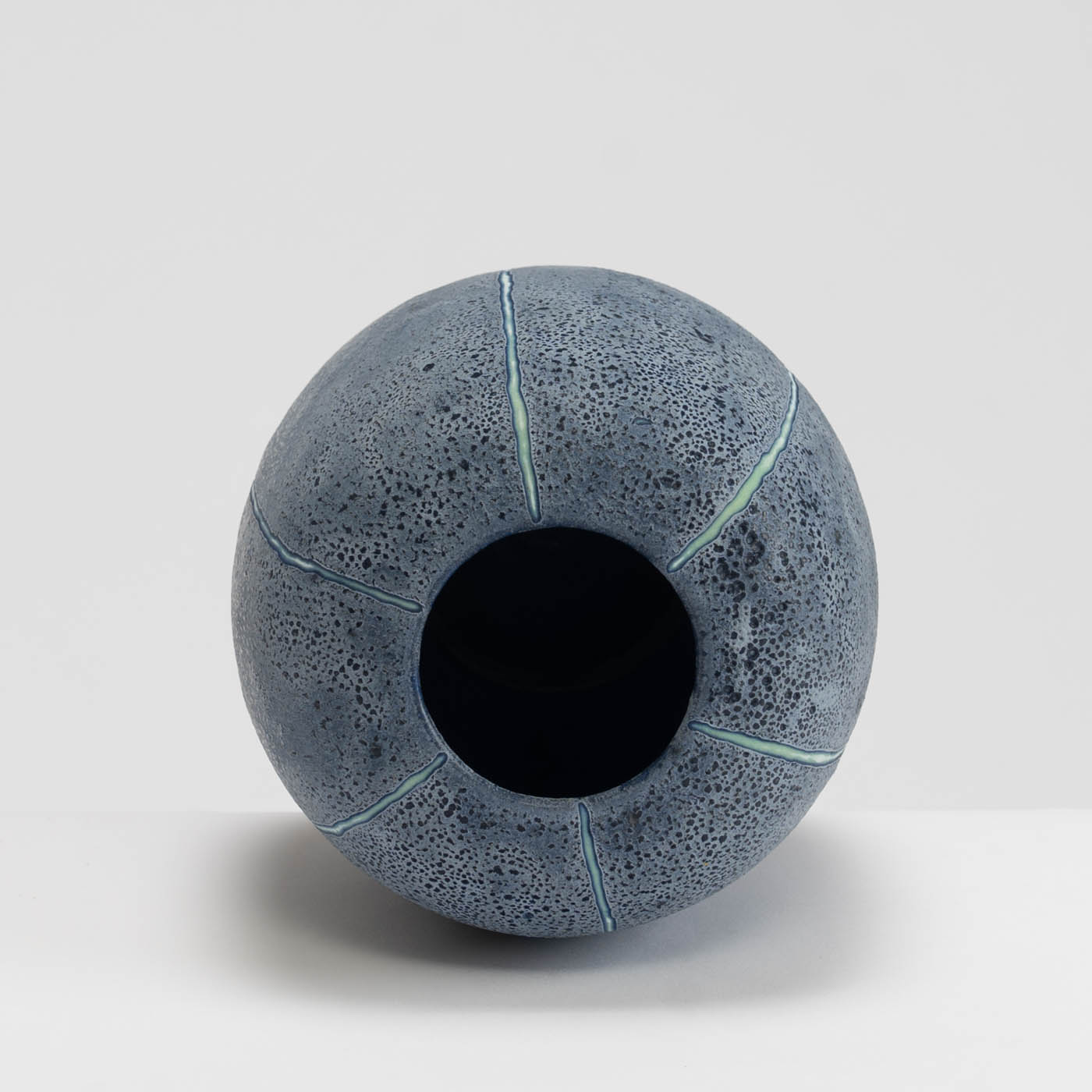 PB161X693 Dark Blue Vessel