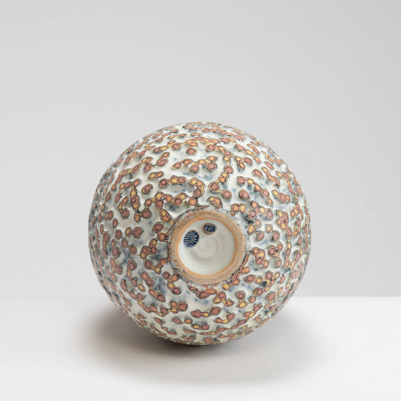 PB161X706 Coloured Ground Vessel