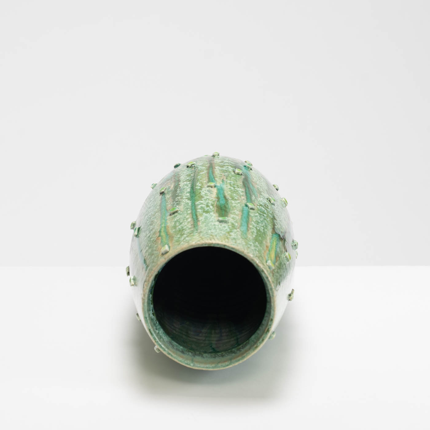 PB161X717 Tall Green Vessel