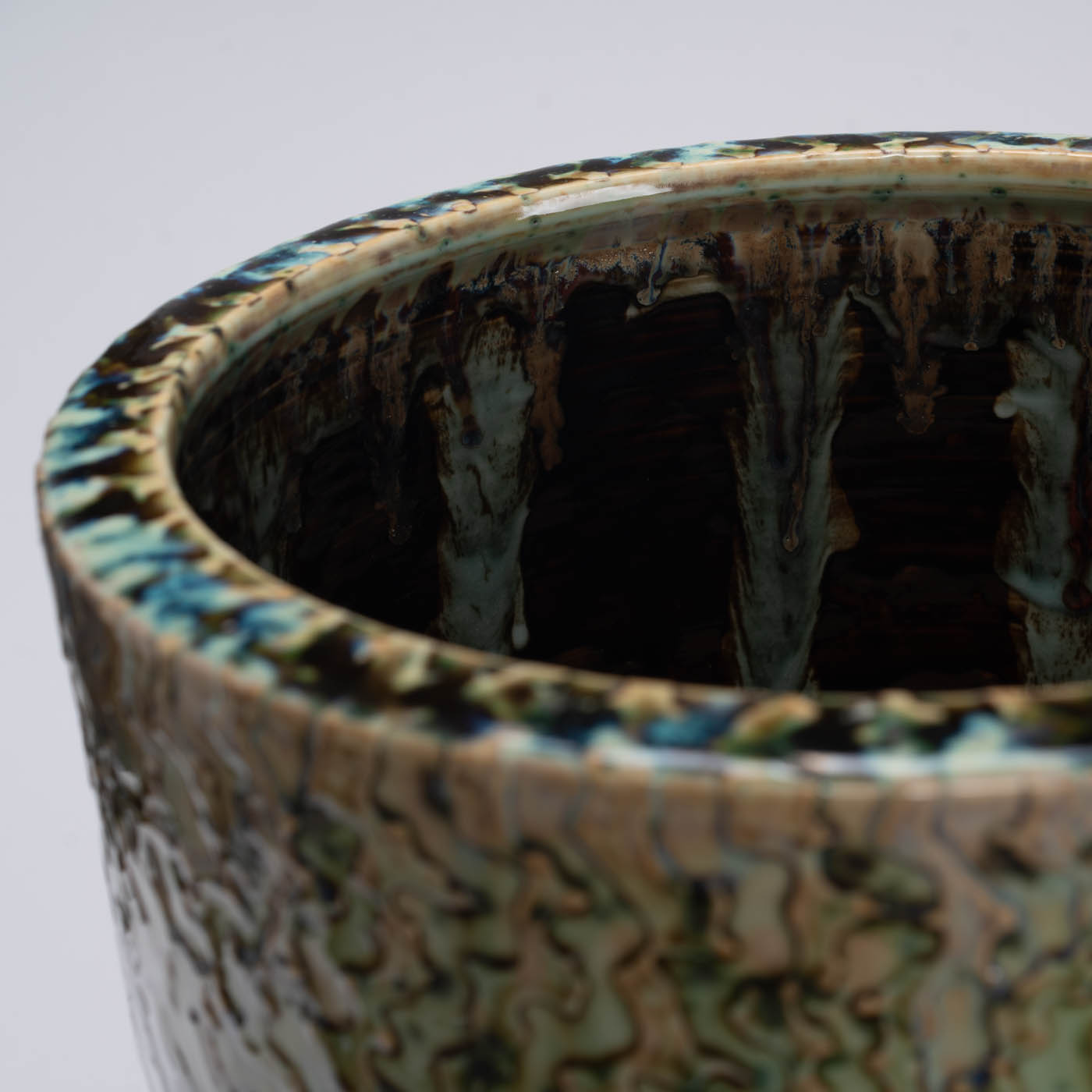 PB161X721 Extra Large Porcelain Cylinder Vessel