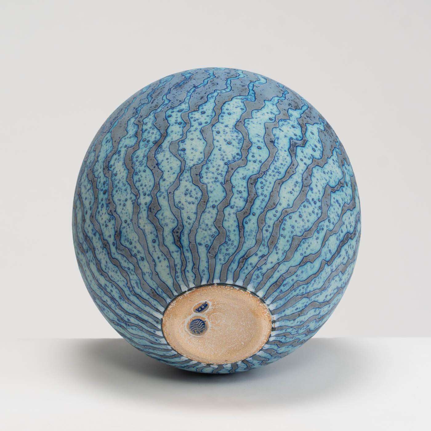 PB161X683 Dark Blue Open Vessel