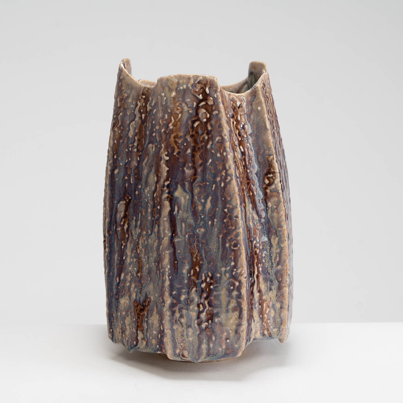 PB161X723 Purple Textured Faceted Vessel