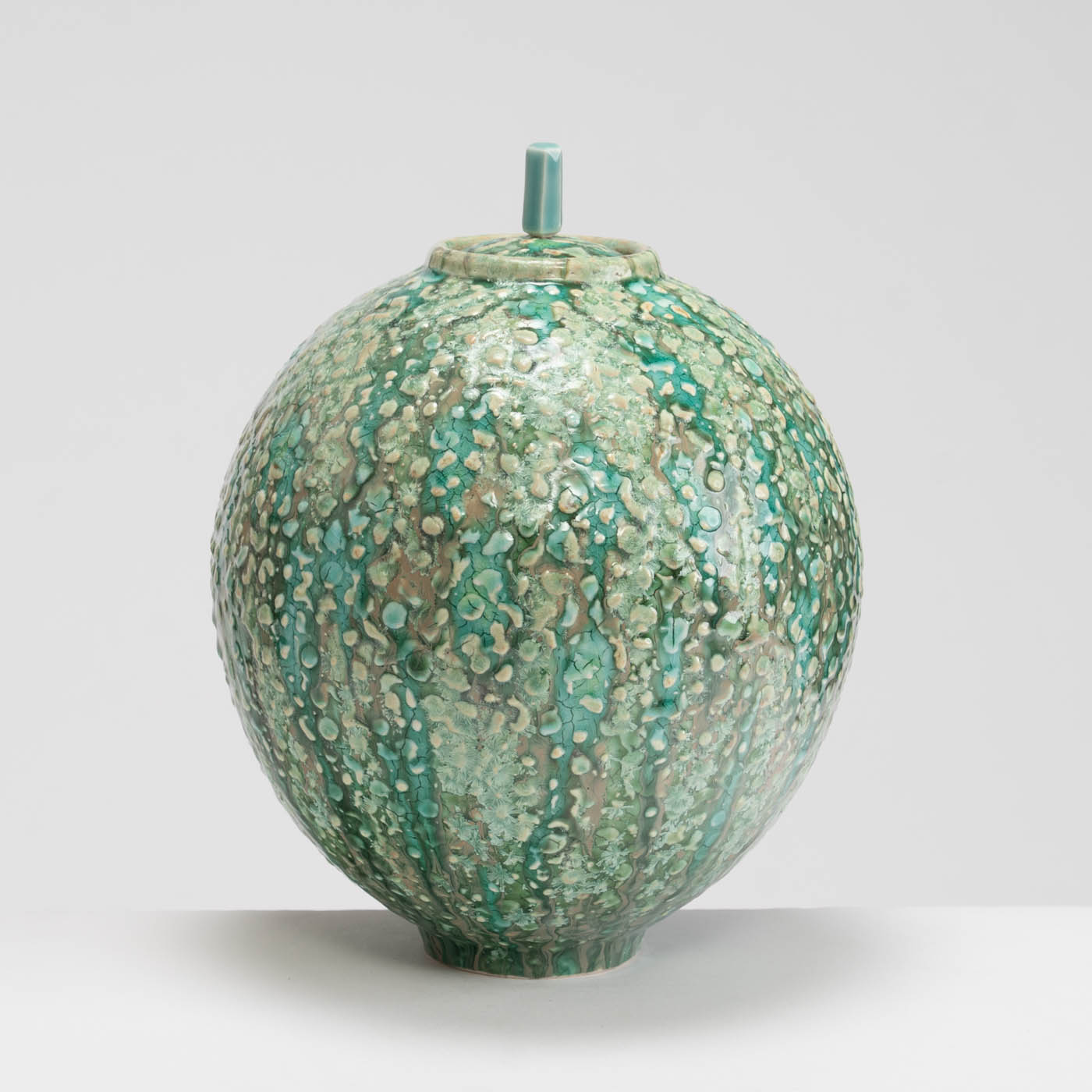 PB161X727 Green Textured Lidded Vessel