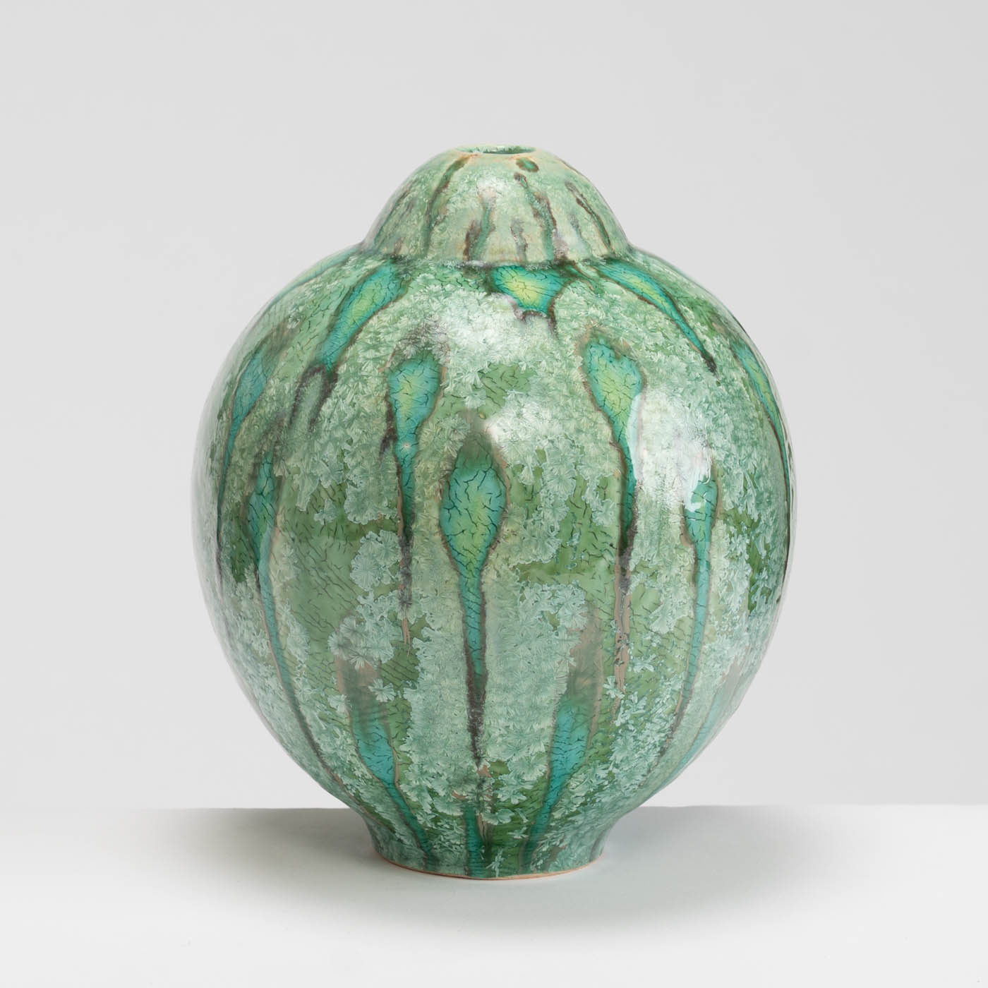 PB161X686 Green Vessel with Crystals