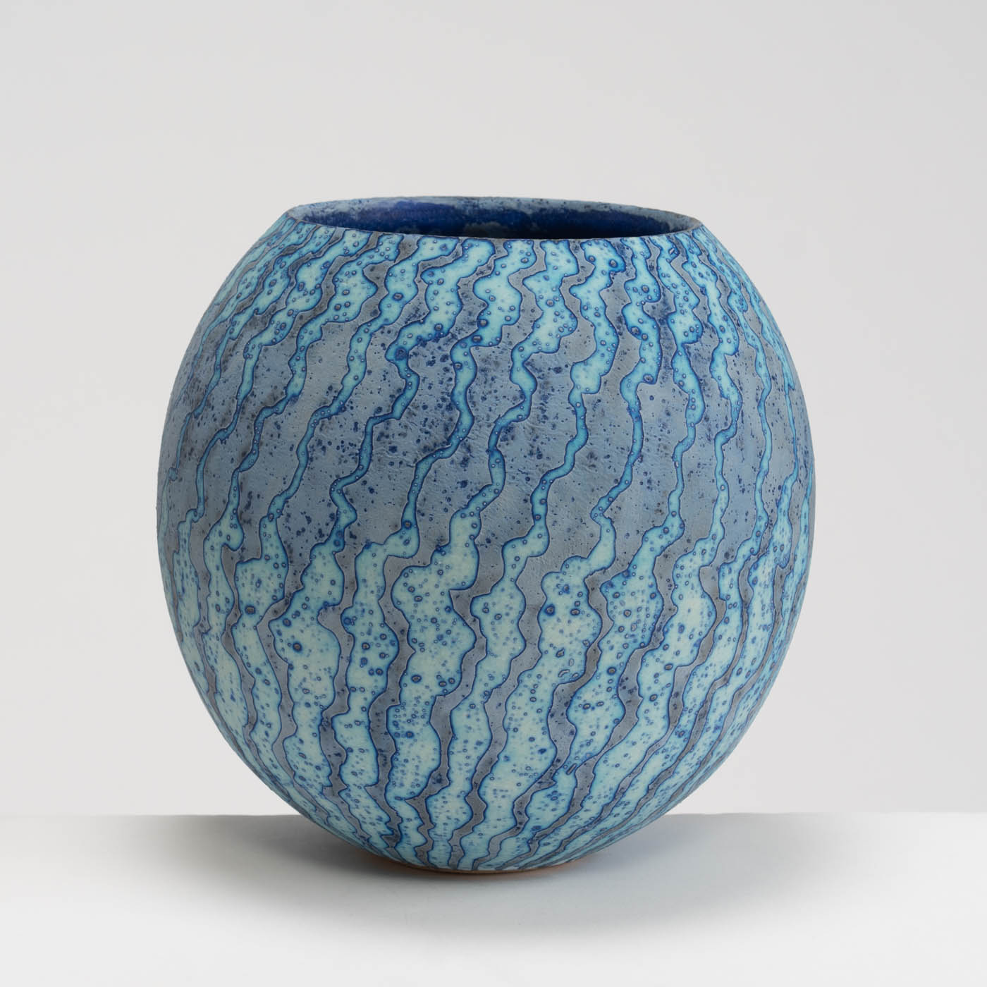 PB161X683 Dark Blue Open Vessel