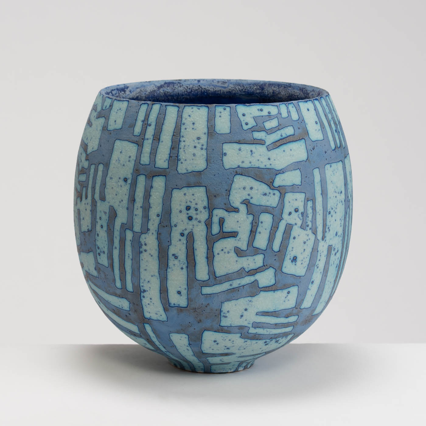 PB161X704 Dark Blue Open Vessel