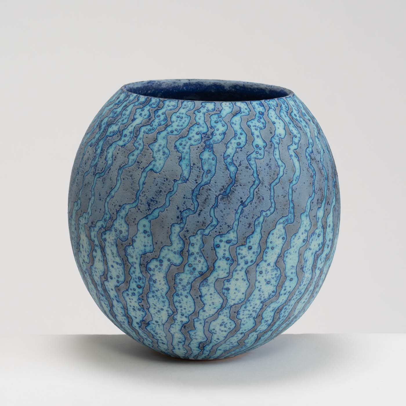 PB161X683 Dark Blue Open Vessel