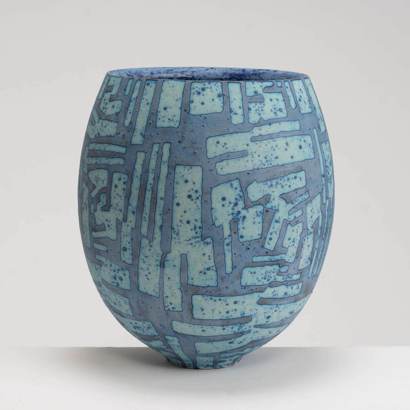 PB161X688 Dark Blue Open Vessel