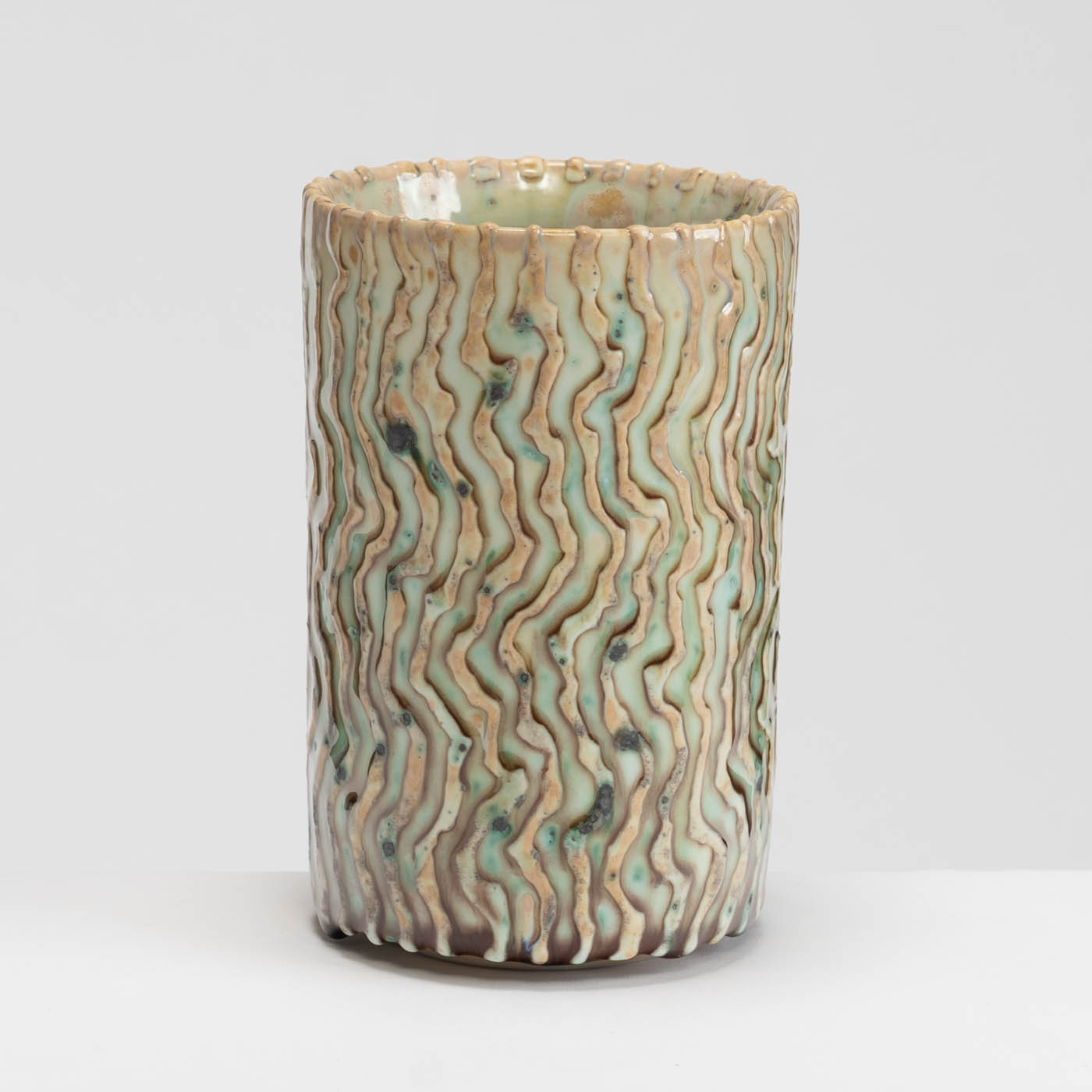 PB161X719 Small Porcelain Cylinder Vessel