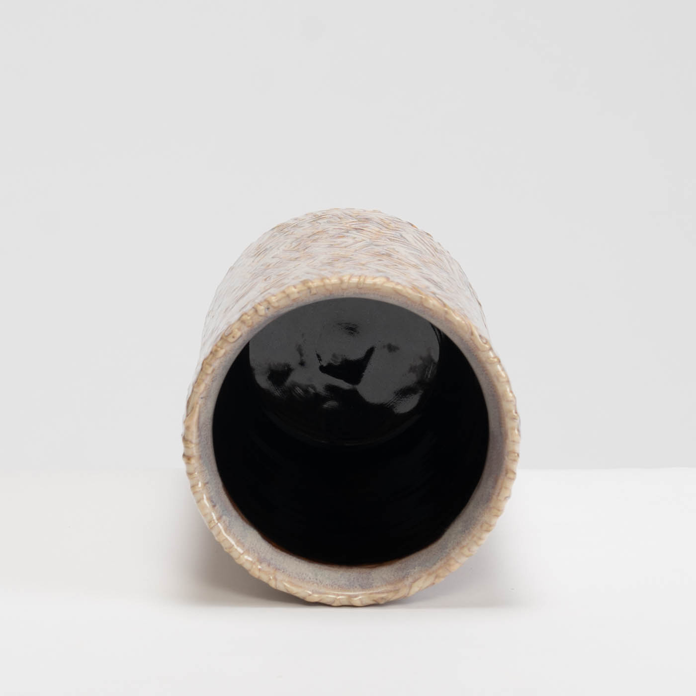 PB161X732 Stoneware Vessel